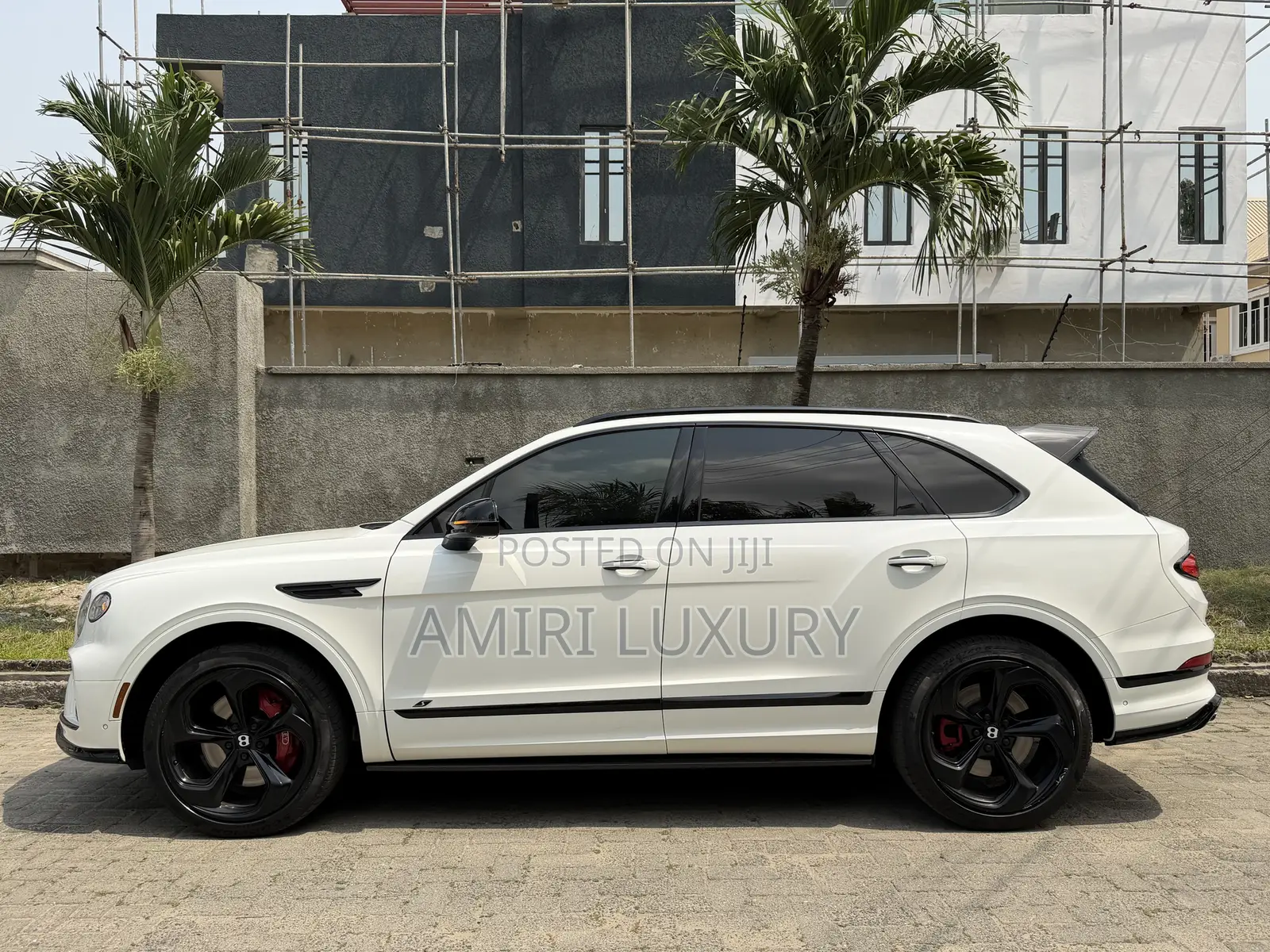 Bentley Bentayga 2022 White