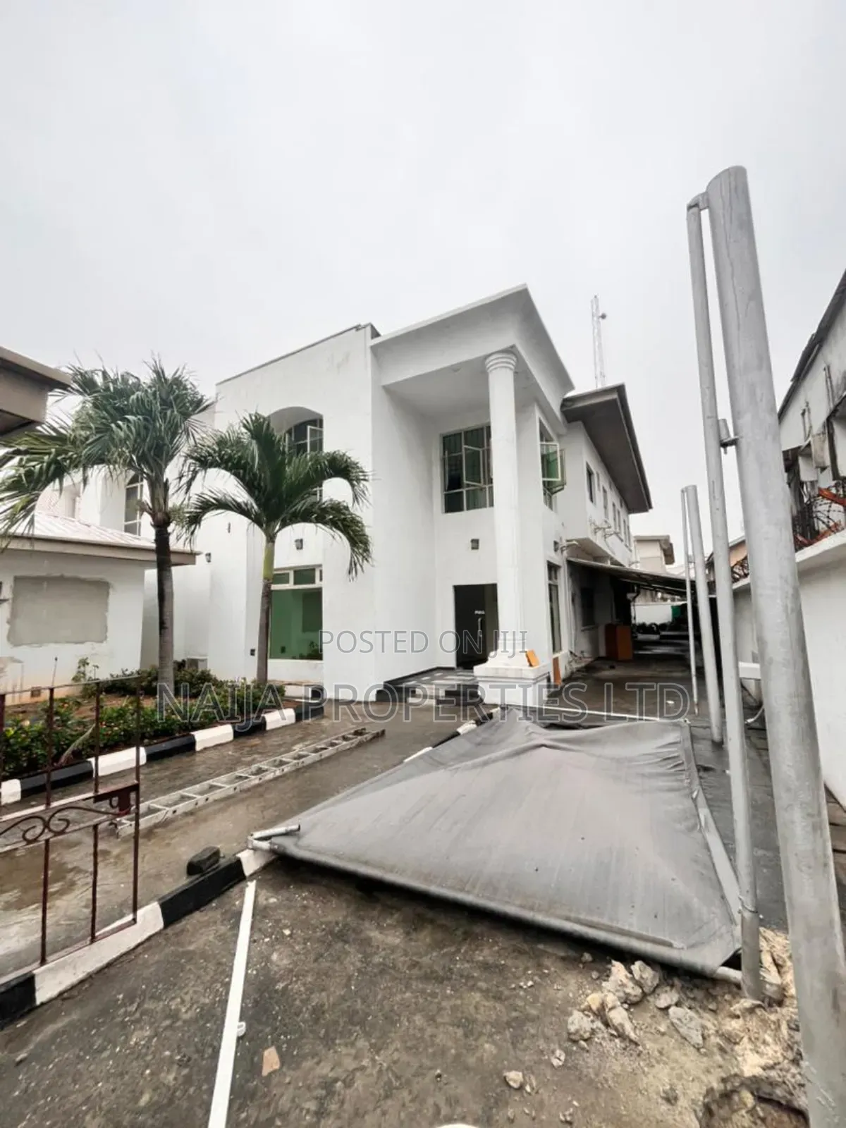 5 Bedroom Duplex With Open Space Bq at Lekki Phase 1 for Rent