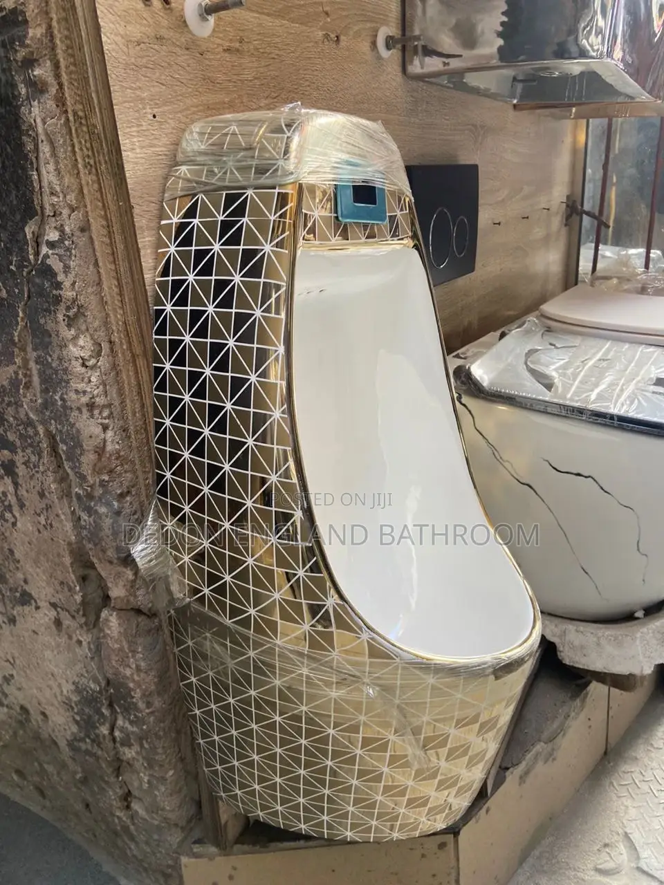 England Sensor Urinal Bowl