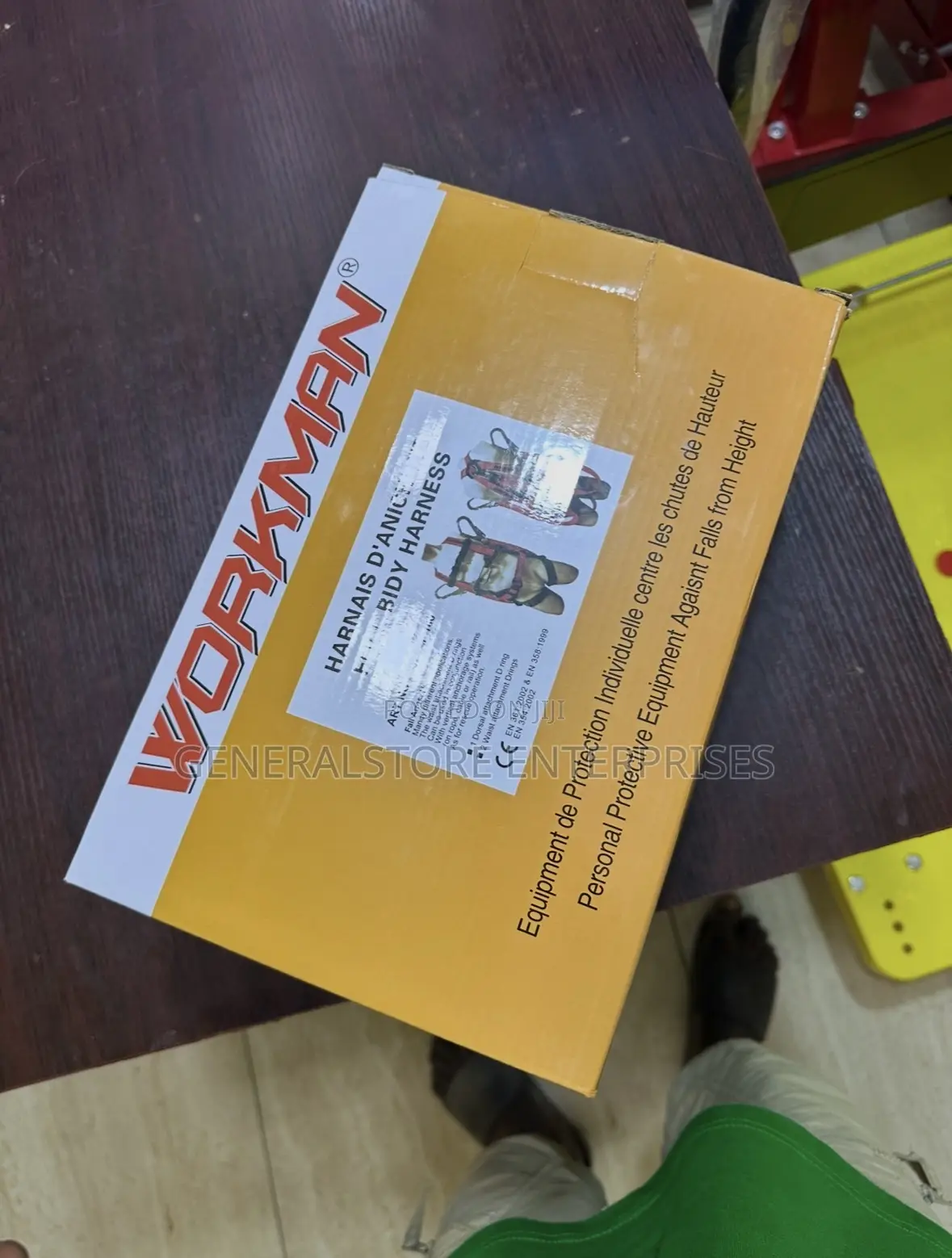 Workman Safety Harness With Double Hook