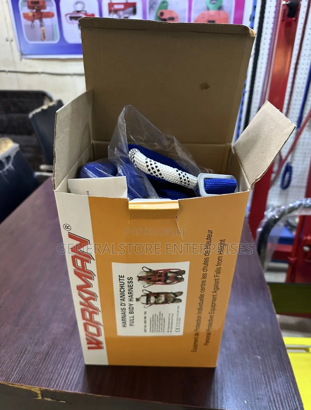 Workman Safety Harness With Double Hook