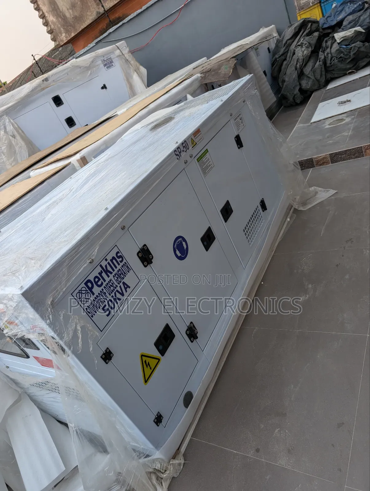England Perkins Diesel Soundproof Generator Sp50kva 2years Wty