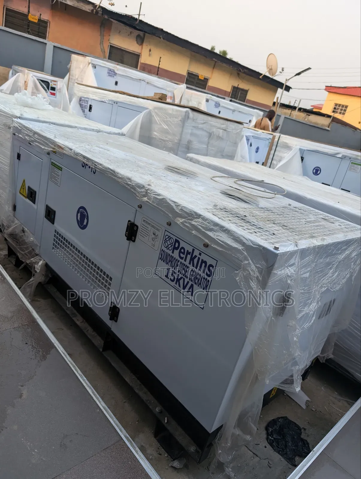 15kva Perkins Diesel Soundproof Generator 2years Wty