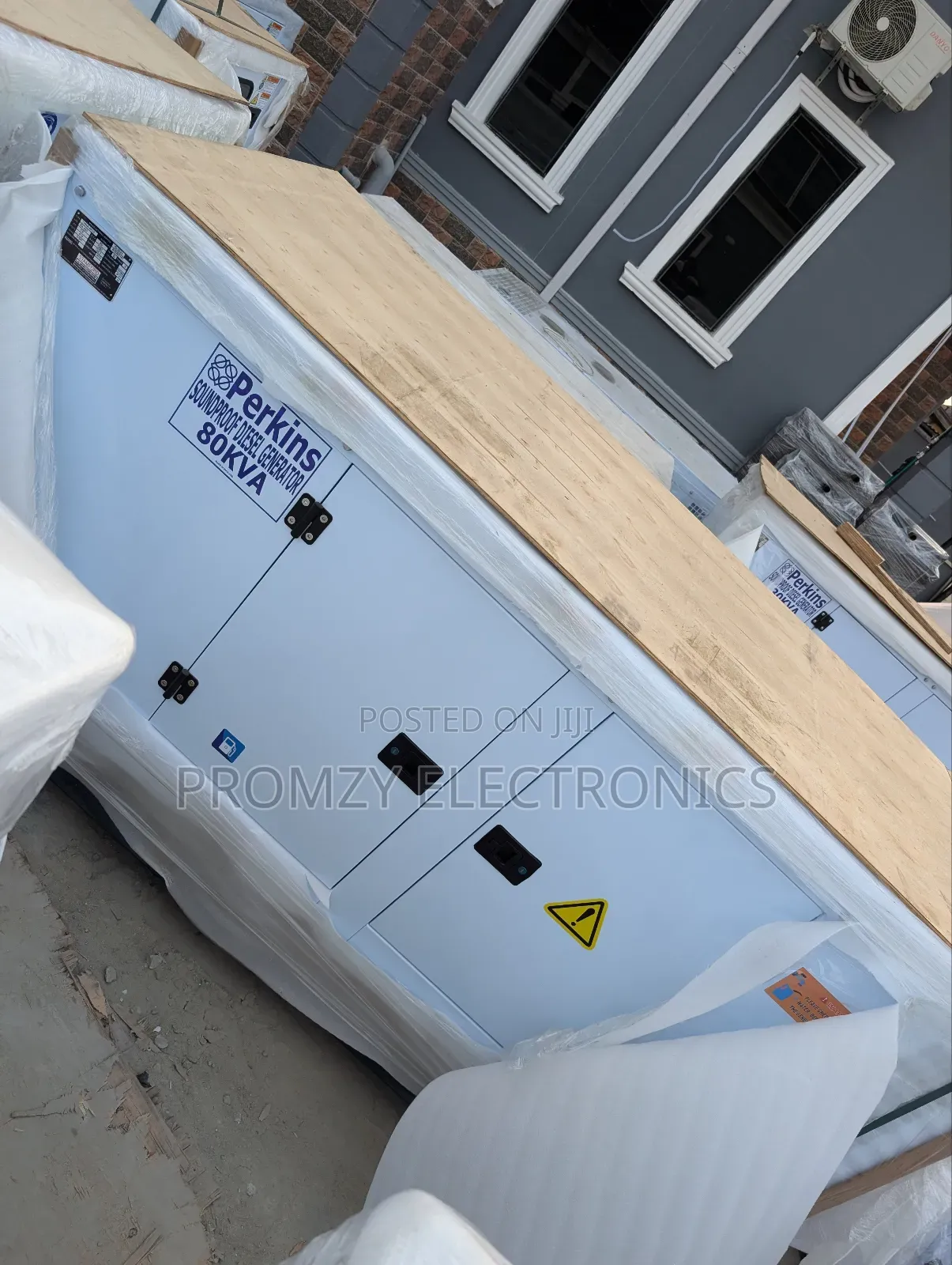 Sp80kva Brand New Perkins Diesel Soundproof Generator 2years Wty