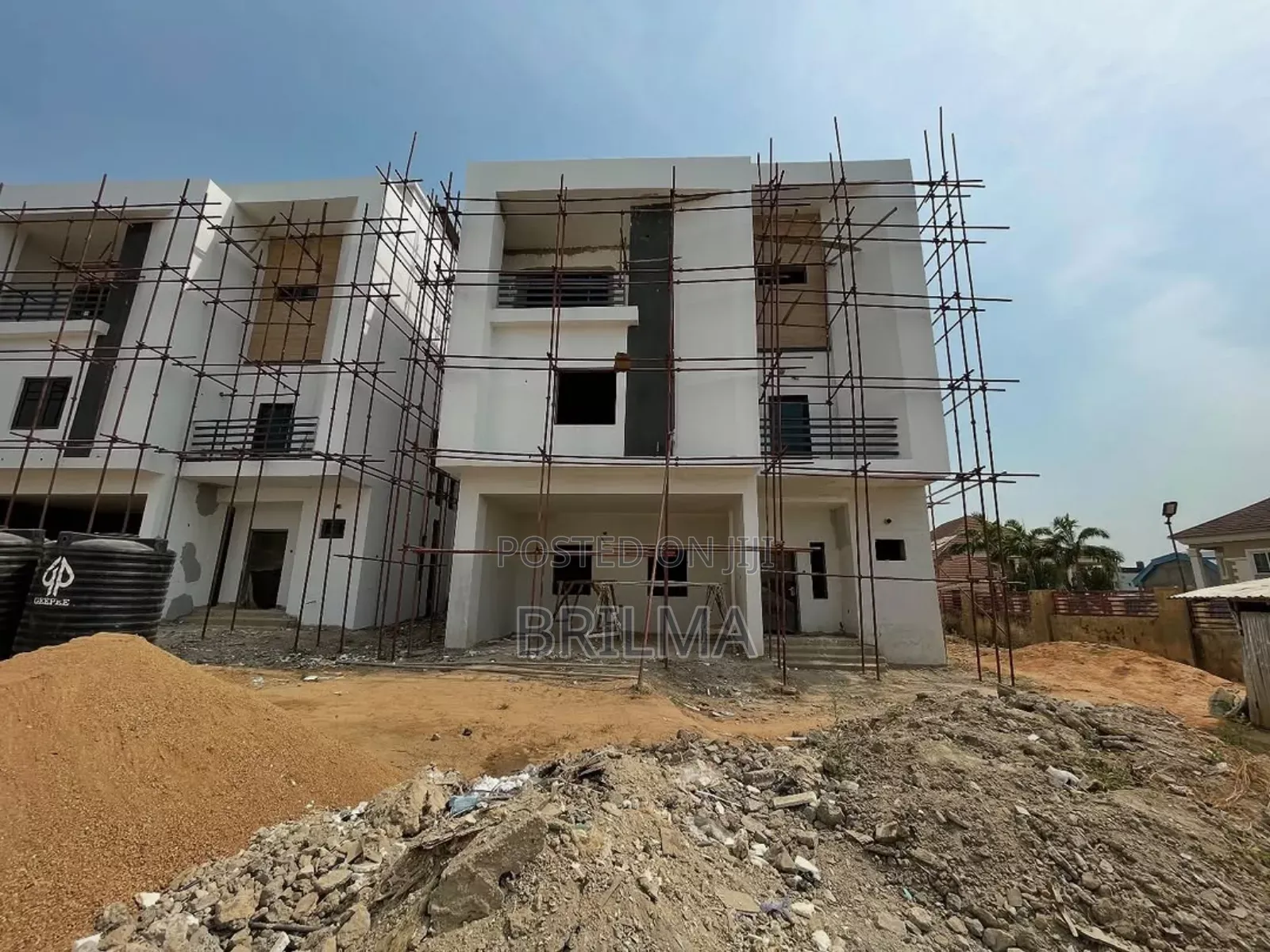 6bdrm Townhouse/Terrace in Kado for sale