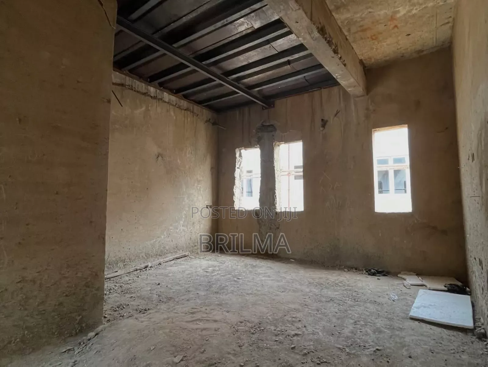 6bdrm Townhouse/Terrace in Kado for sale