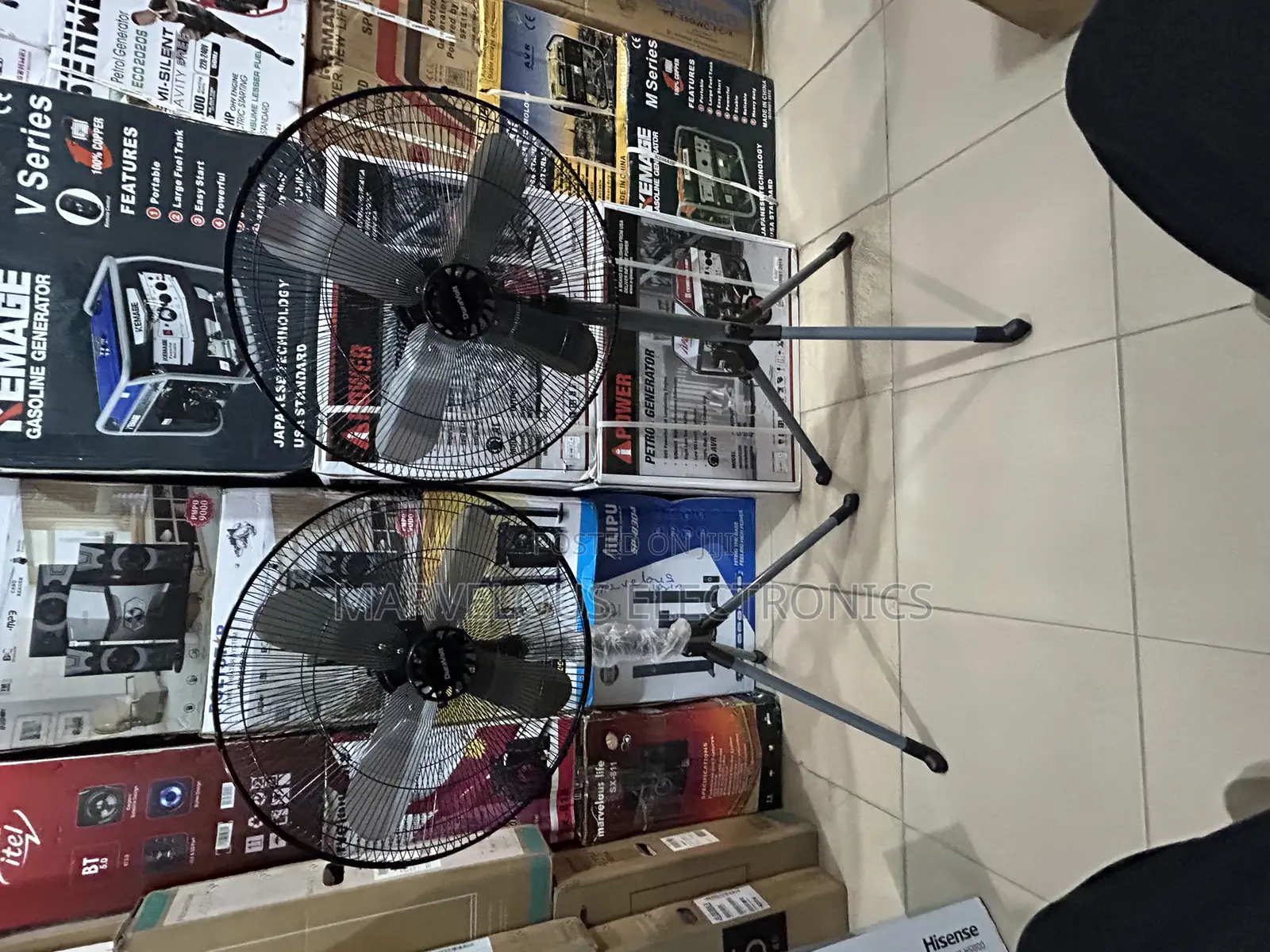 Brand New Duravolt 18inch Dc Solar Fan With Adaptor Free