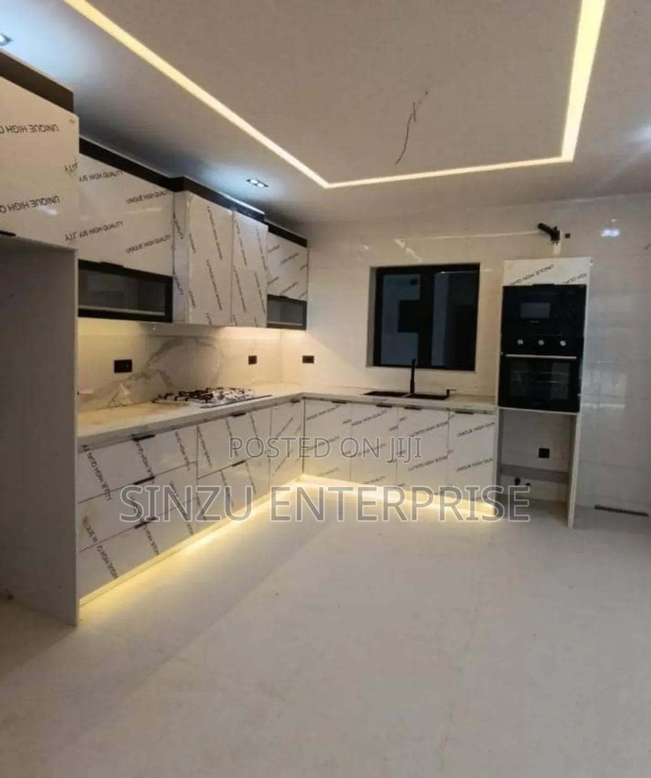 Studio Apartment in Orchid, Chevron for rent