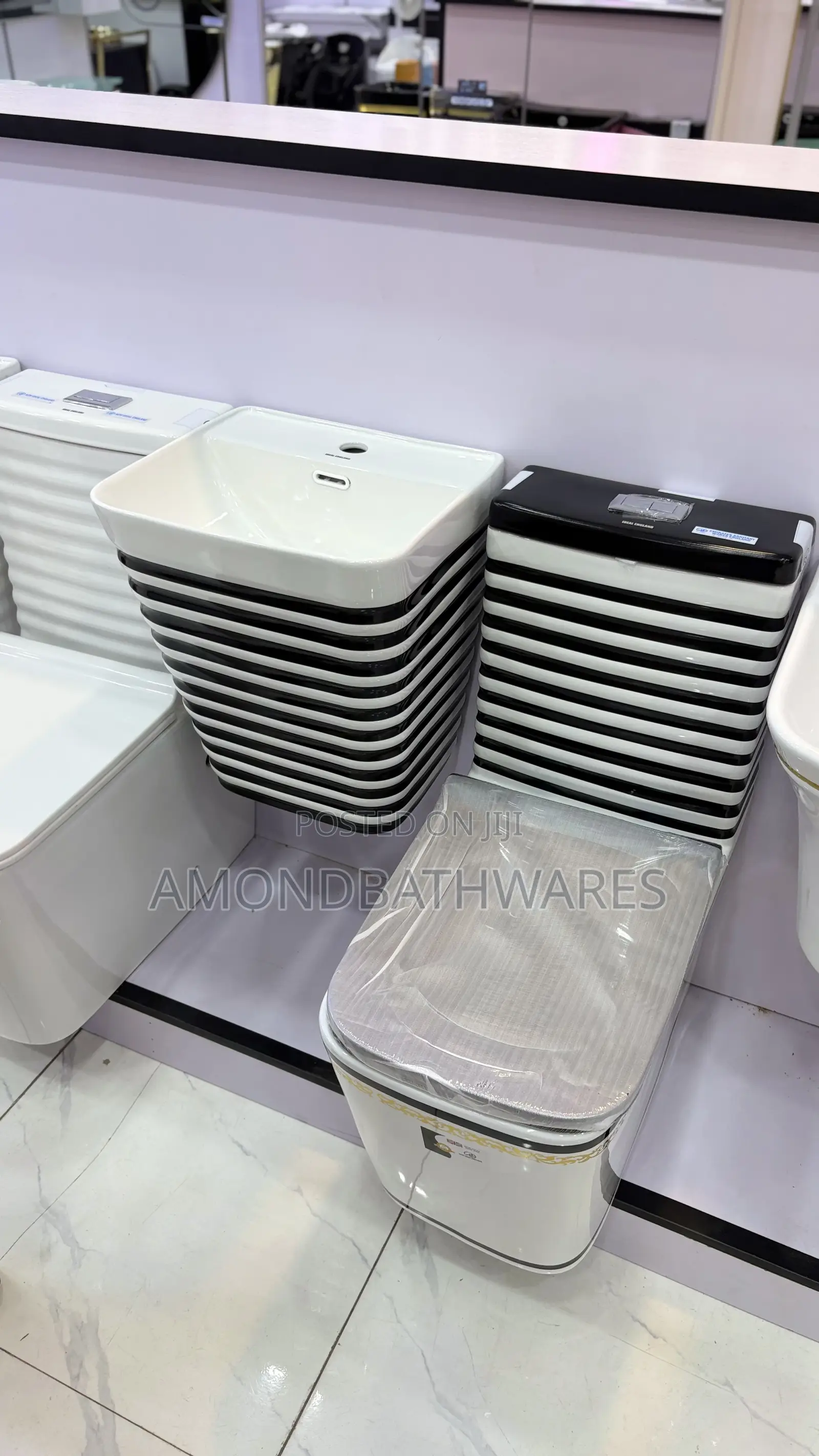 Black and White Stripe Wc
