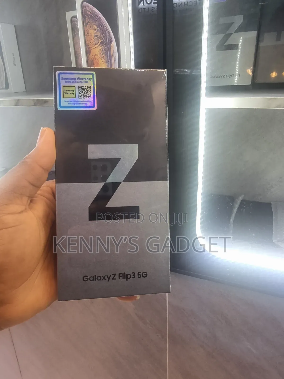 New Samsung Galaxy Z Flip 3 128 GB Black