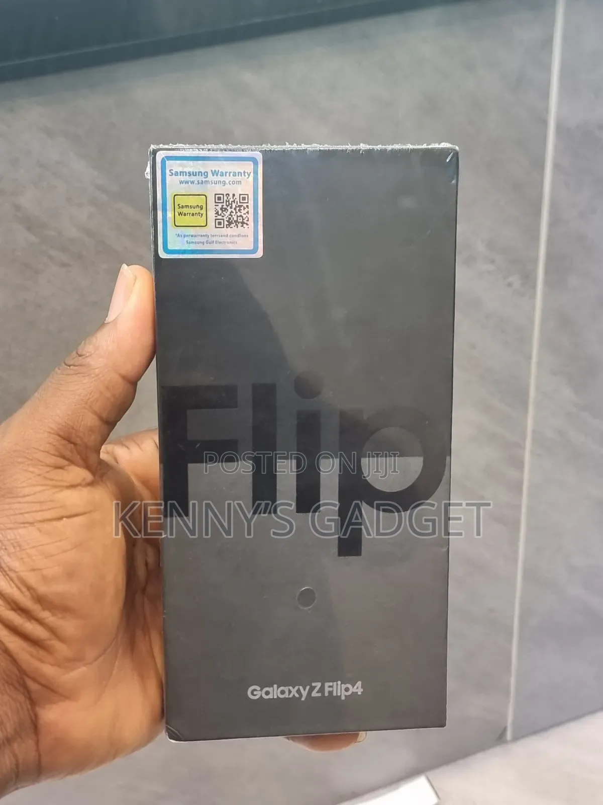 New Samsung Galaxy Z Flip4 256 GB Pink