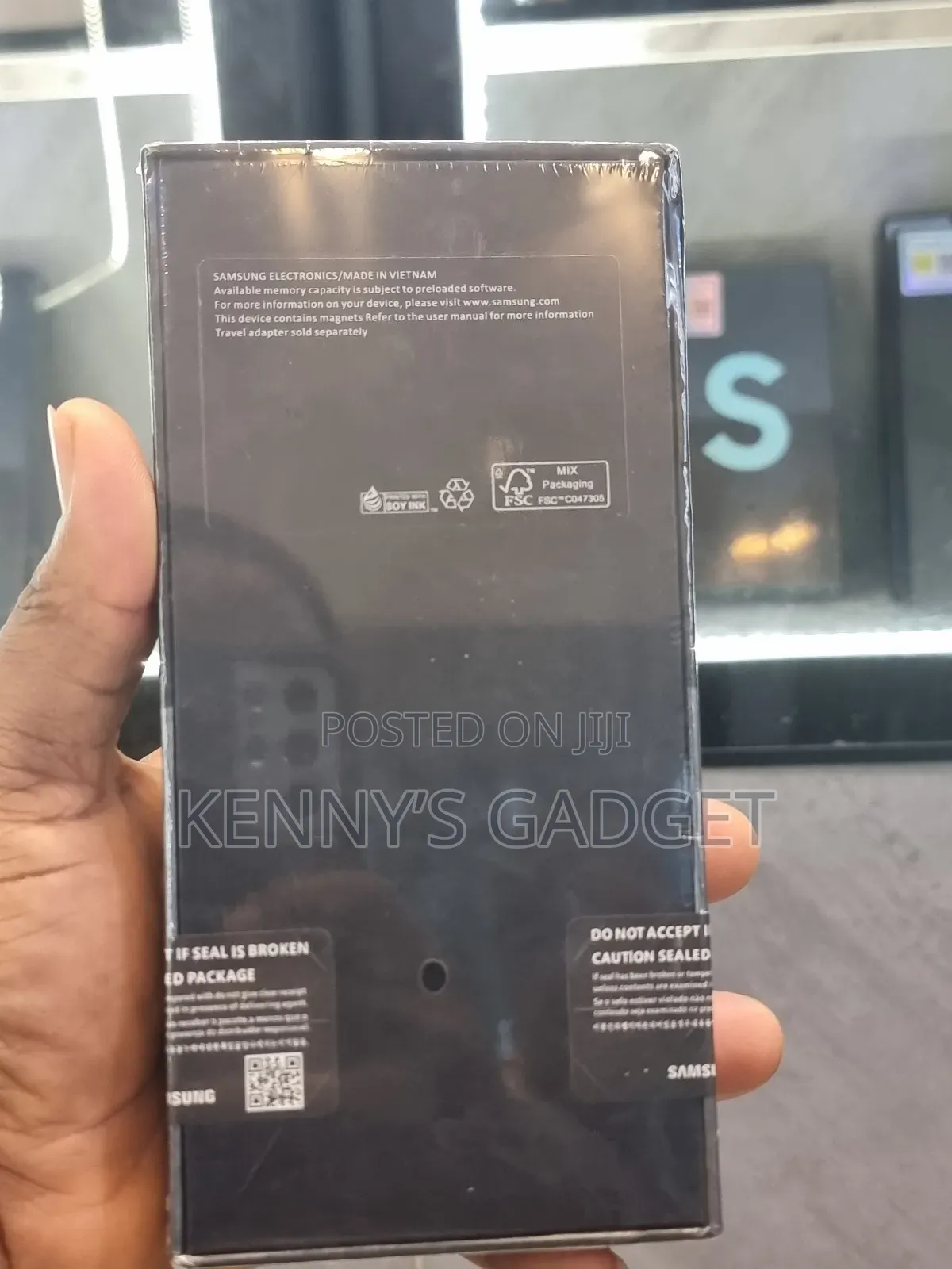 New Samsung Galaxy Z Flip4 256 GB Pink