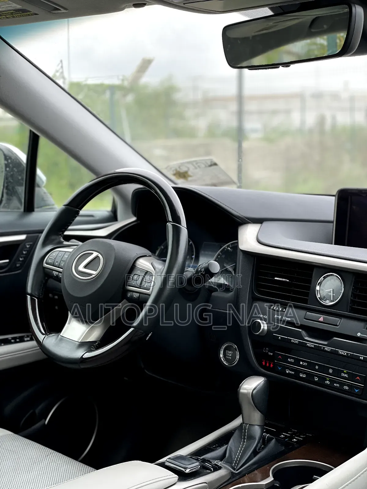Lexus RX 350 AWD 2018 White