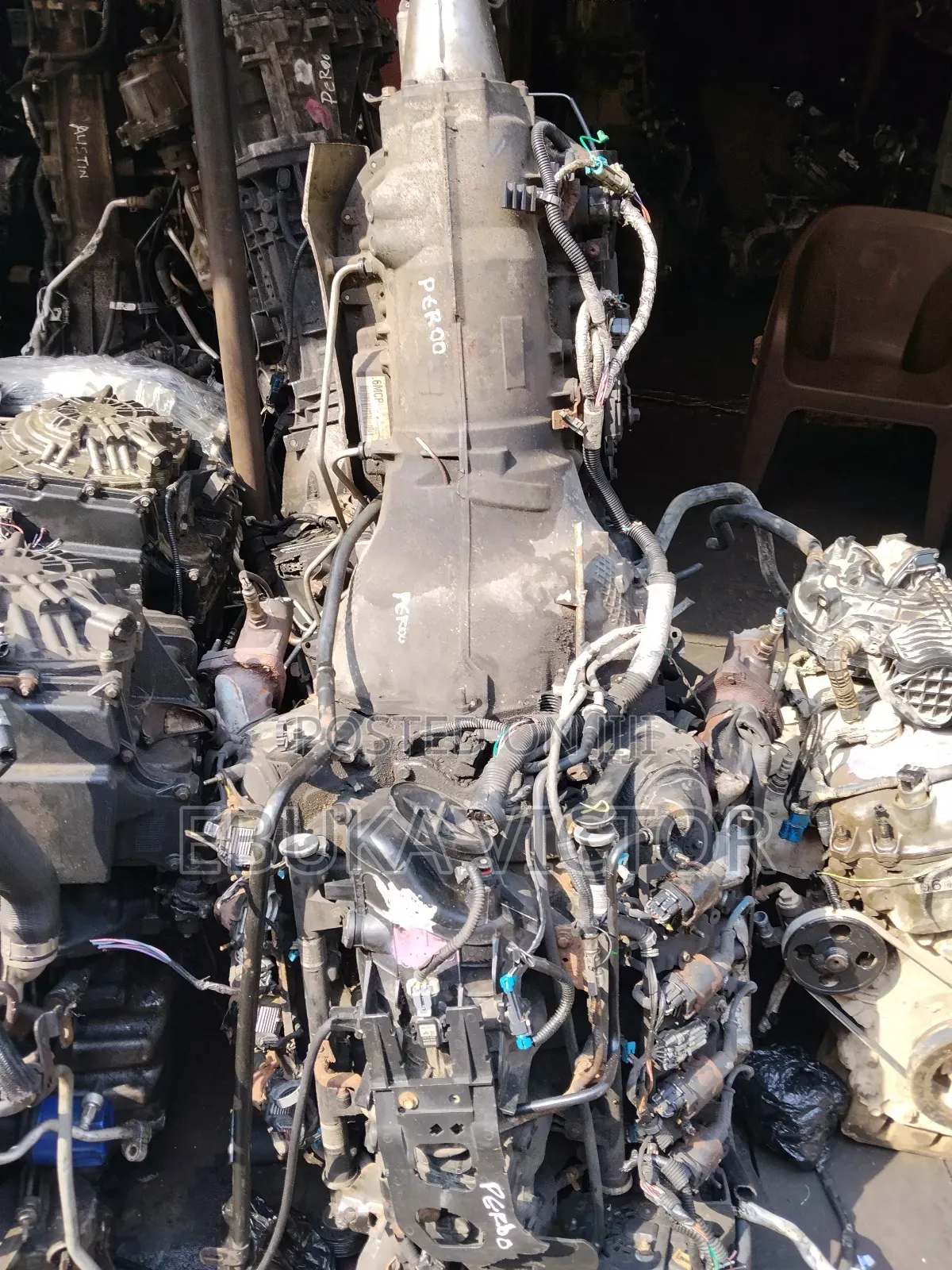 Engine and Gear Box for Chevrolet Express 2005 2x4