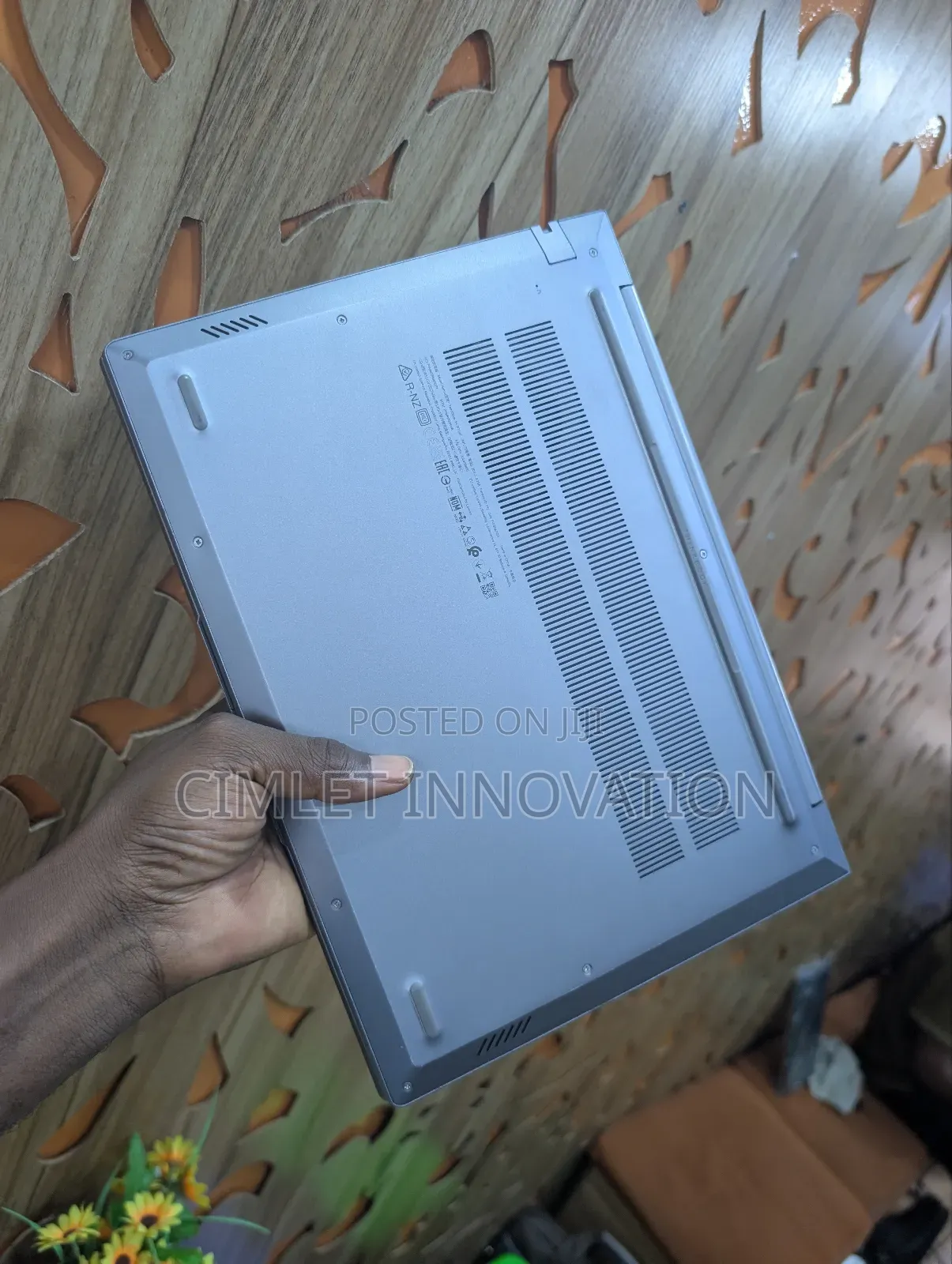 Laptop Lenovo Thinkbook 14 8GB Intel Core Ultra 5 SSD 256GB