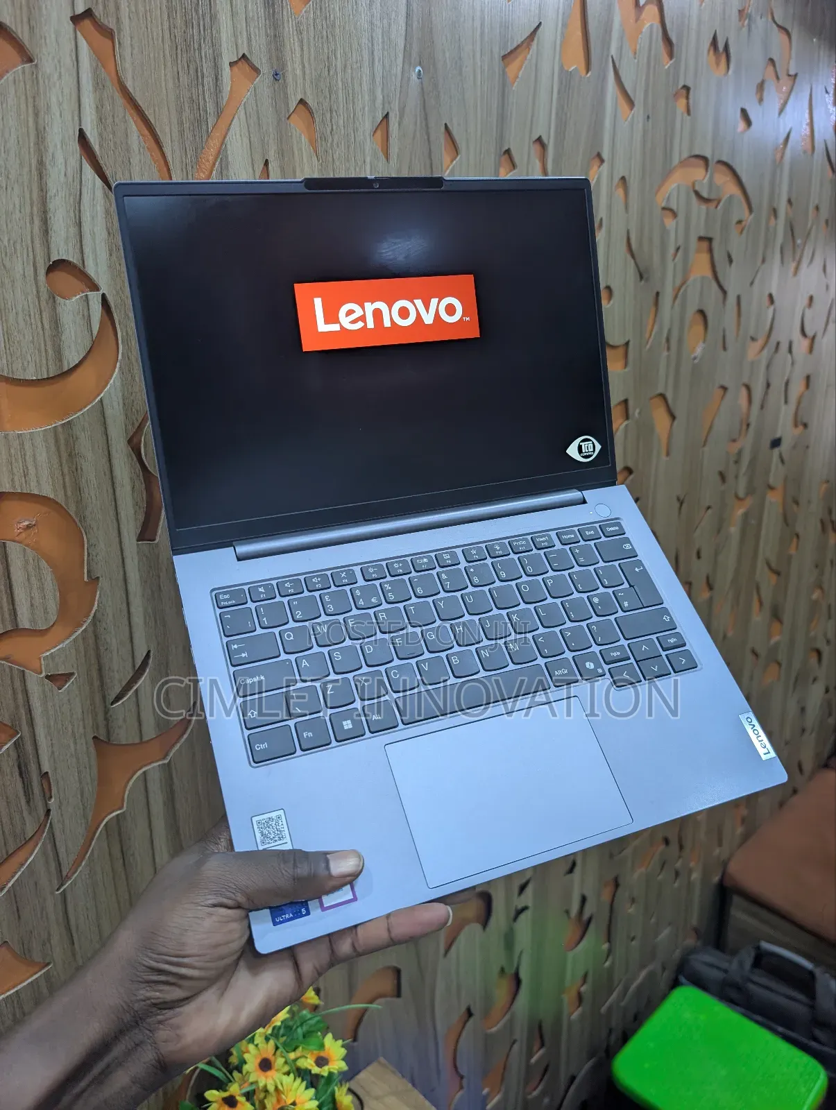 Laptop Lenovo Thinkbook 14 8GB Intel Core Ultra 5 SSD 256GB