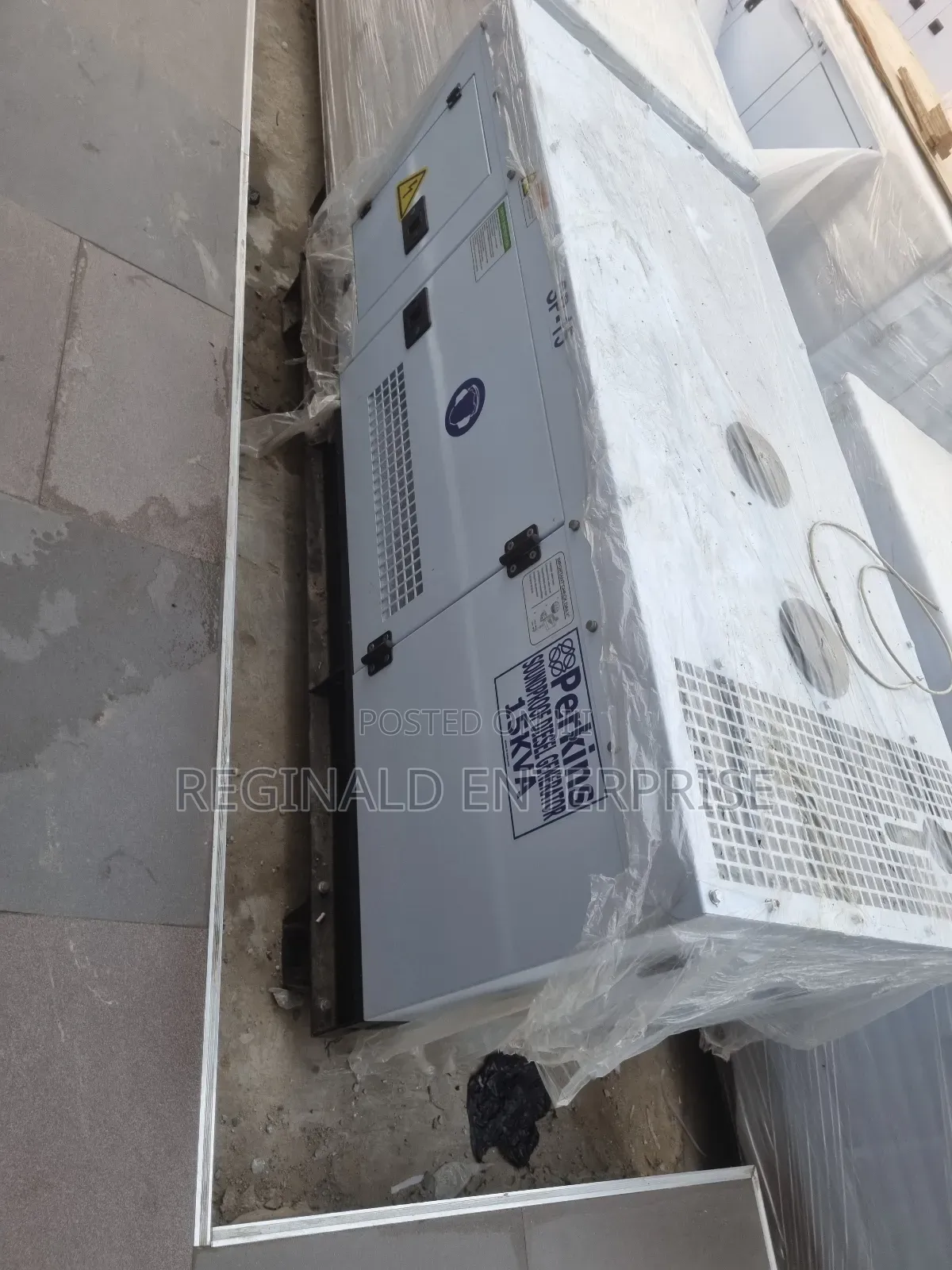 Super Silent 15kva Perkins Soundproof Generator