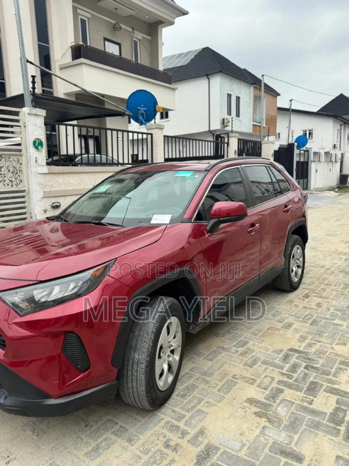 Toyota RAV4 LE 2022 Red