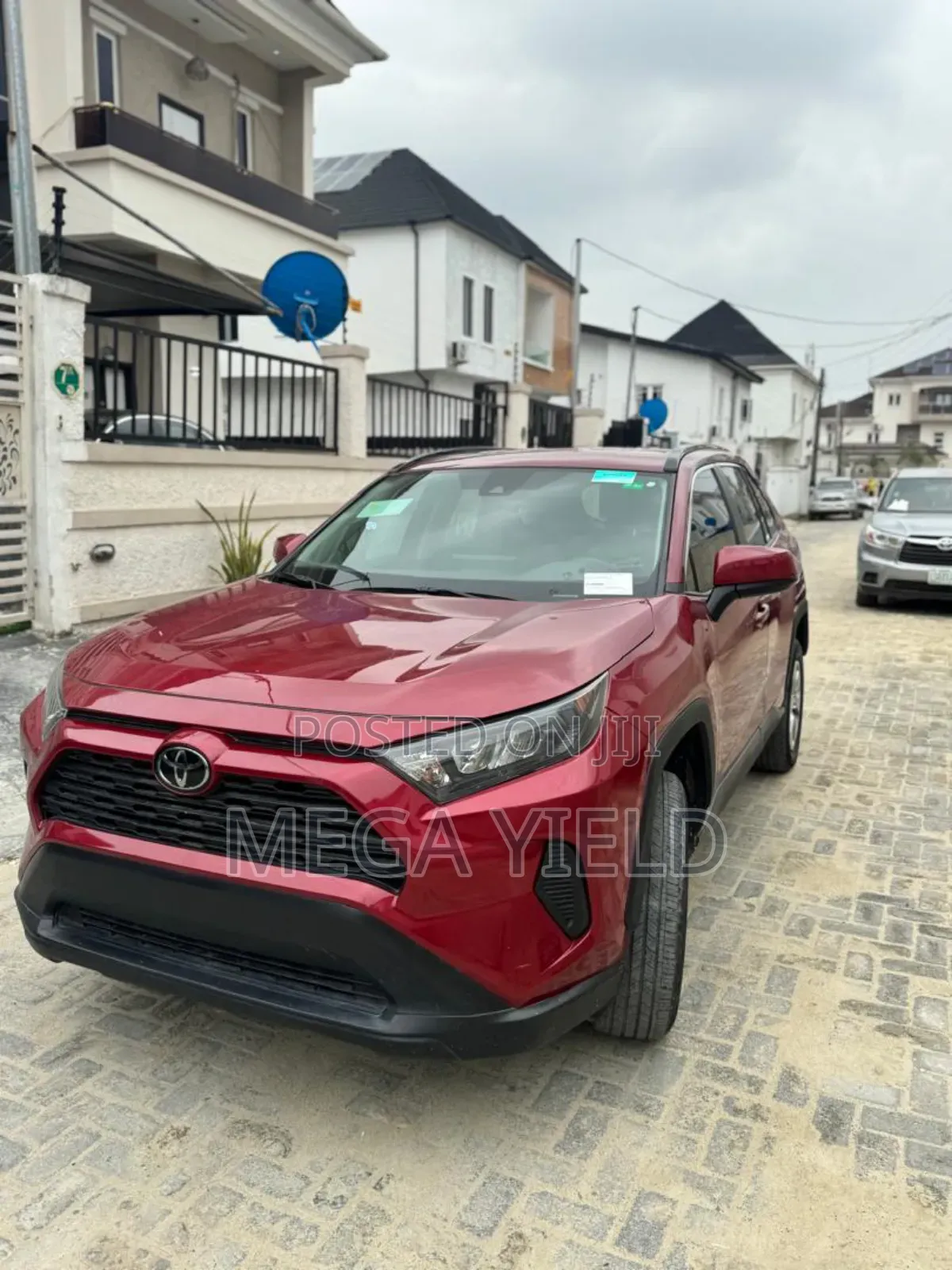 Toyota RAV4 LE 2022 Red