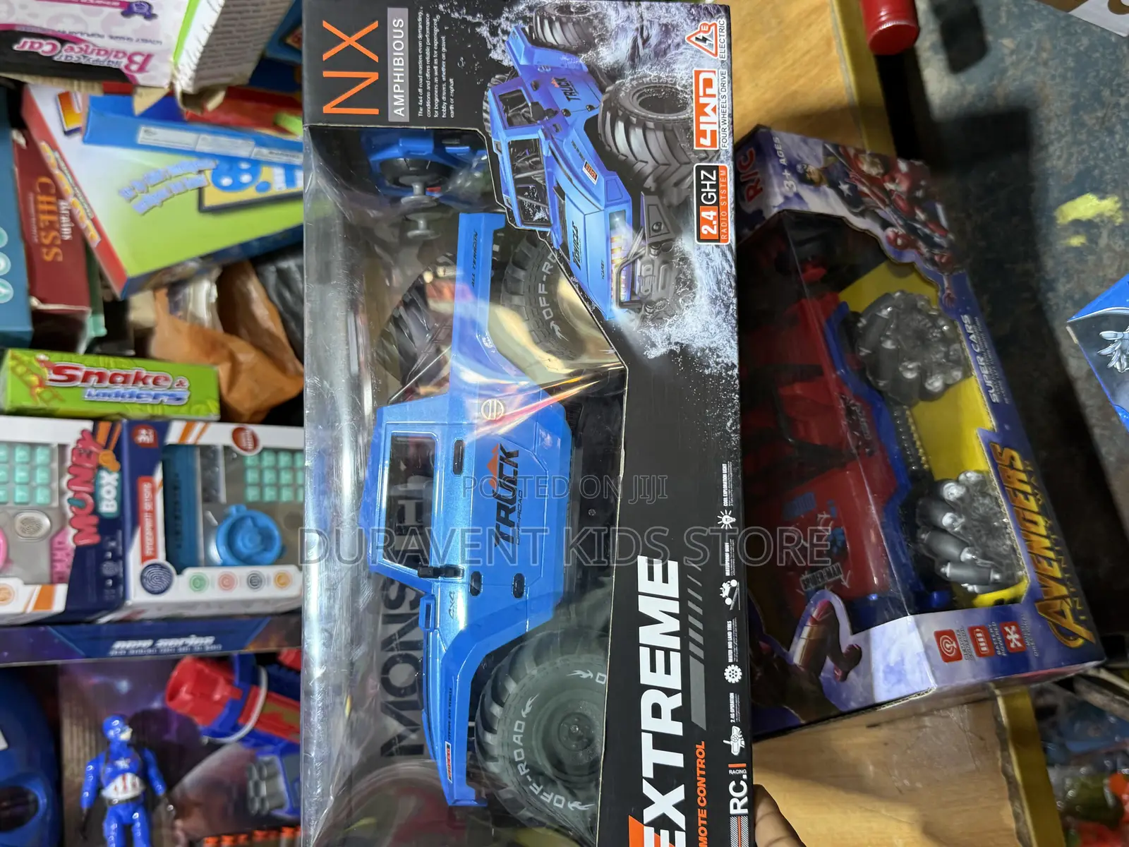 2.4ghz Rechargeable Wireless Remote Control Amphibious Car