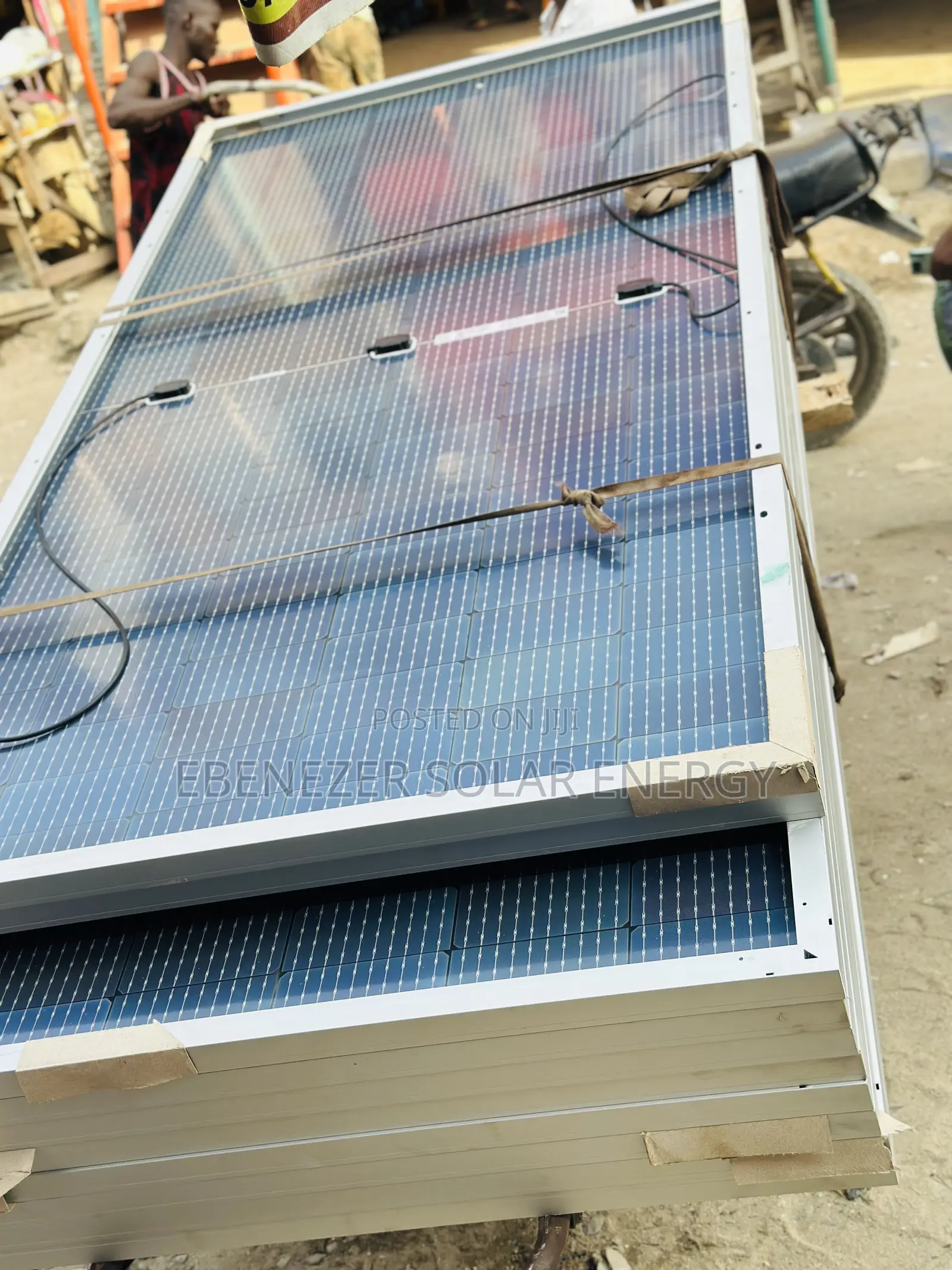620w Jinko Solar Panels Mono Chrystalline