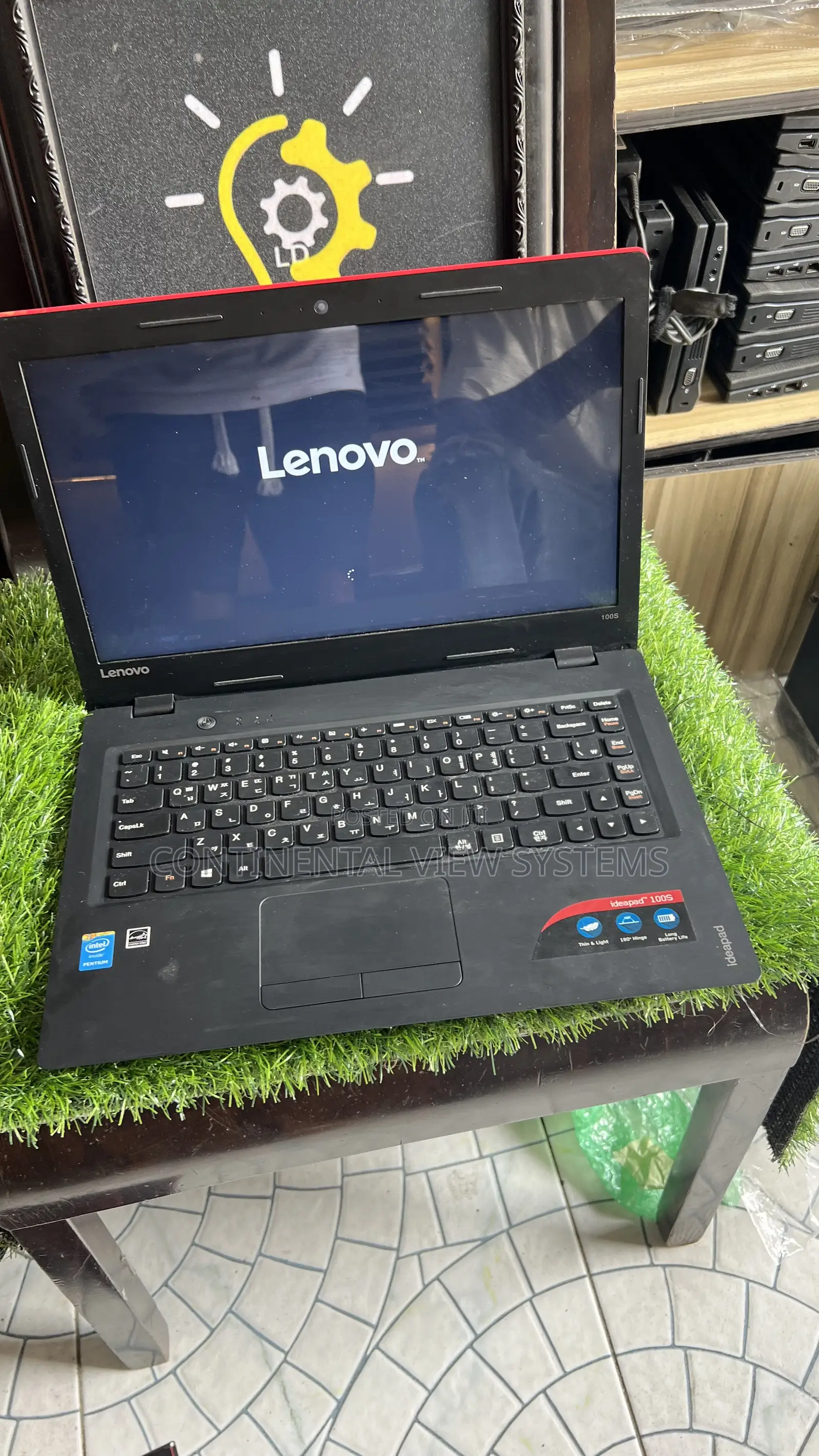 Laptop Lenovo IdeaPad 100 2GB Intel Pentium SSD 60GB