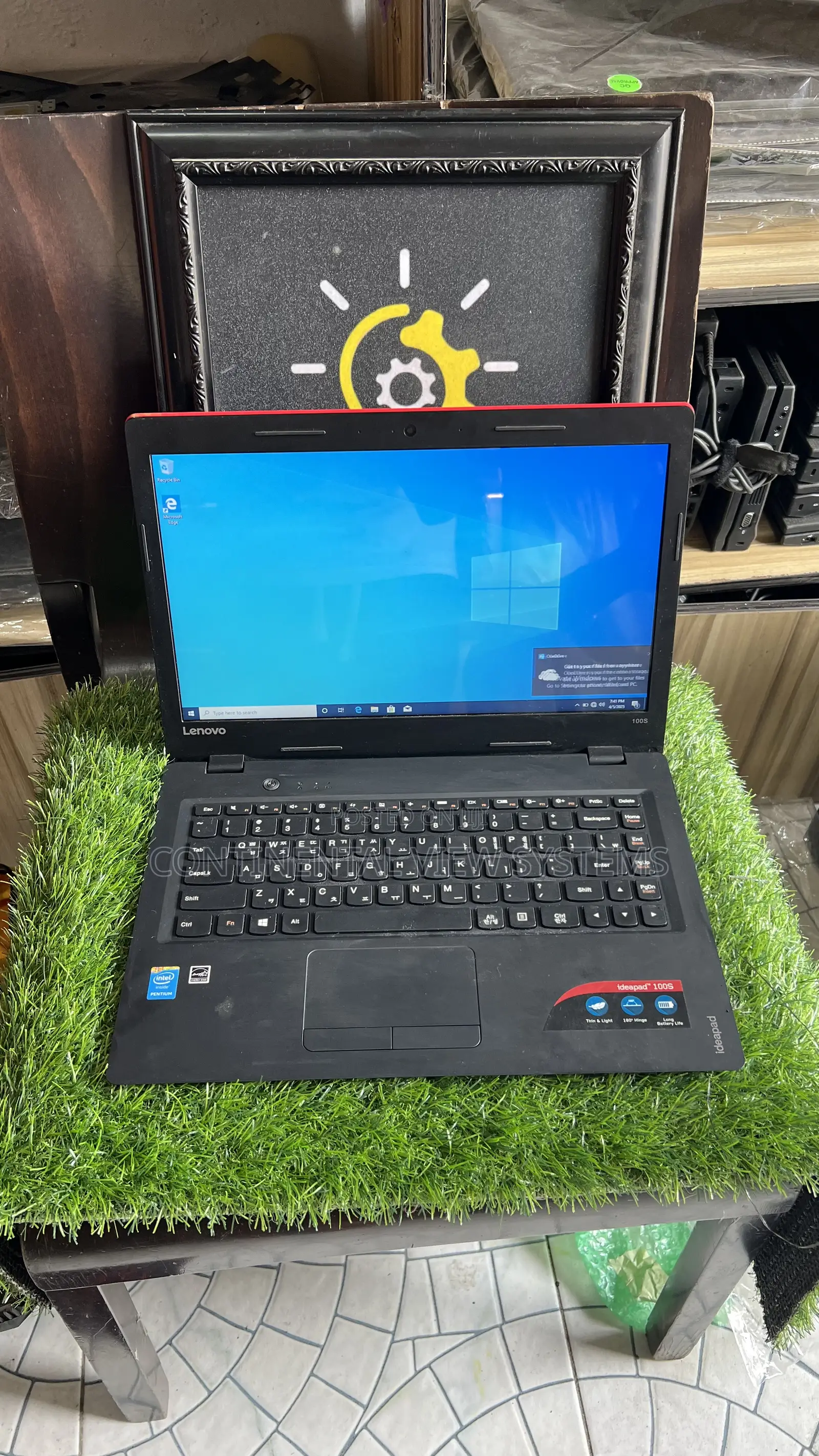 Laptop Lenovo IdeaPad 100 2GB Intel Pentium SSD 60GB