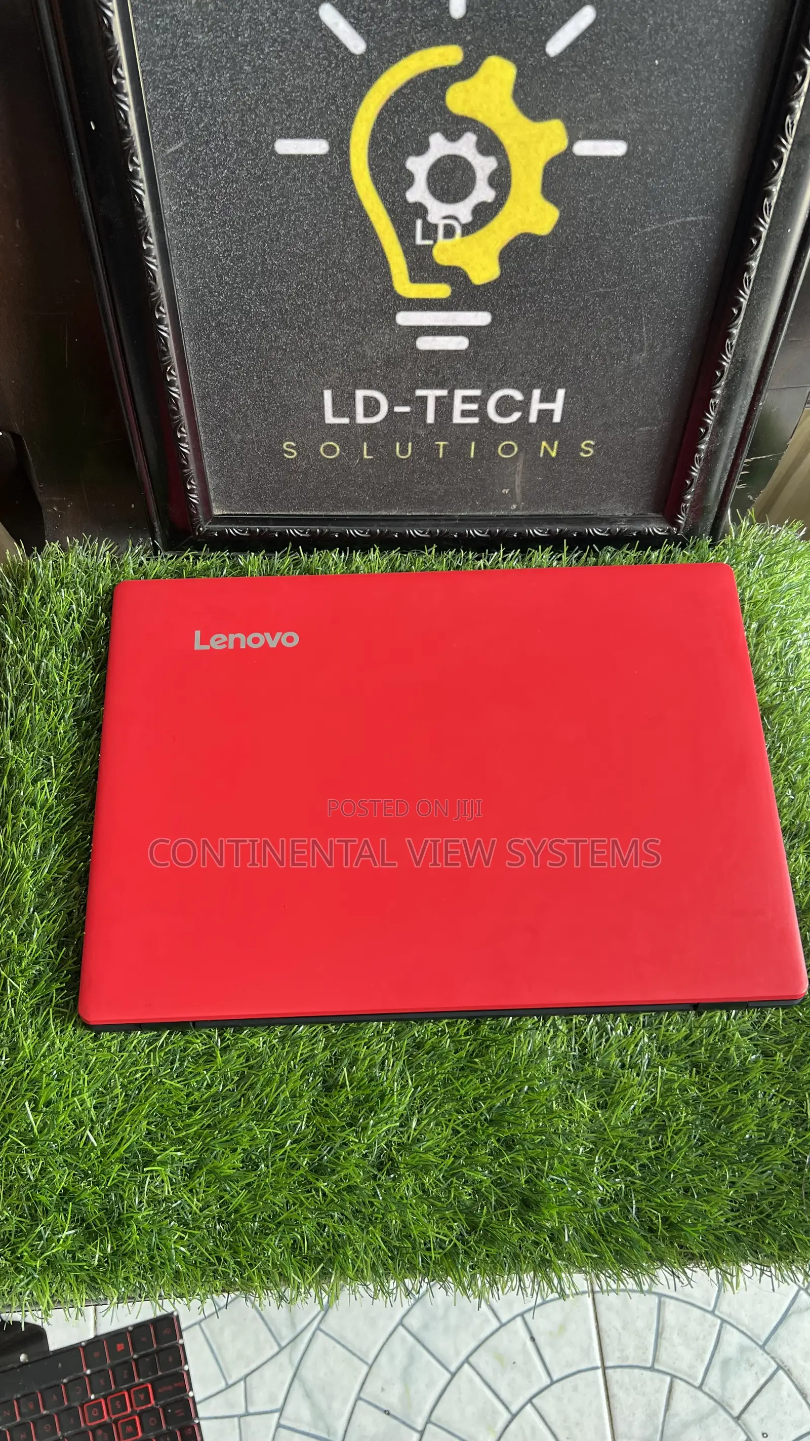 Laptop Lenovo IdeaPad 100 2GB Intel Pentium SSD 60GB