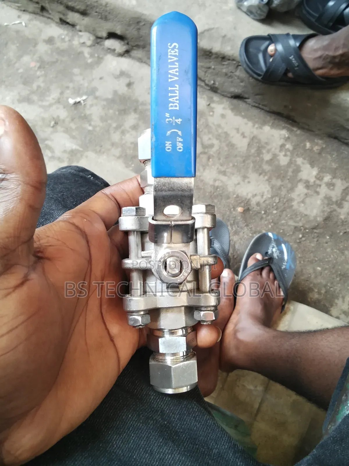 3/4" Ball Valve With 3/4"Od X Od Swaglock