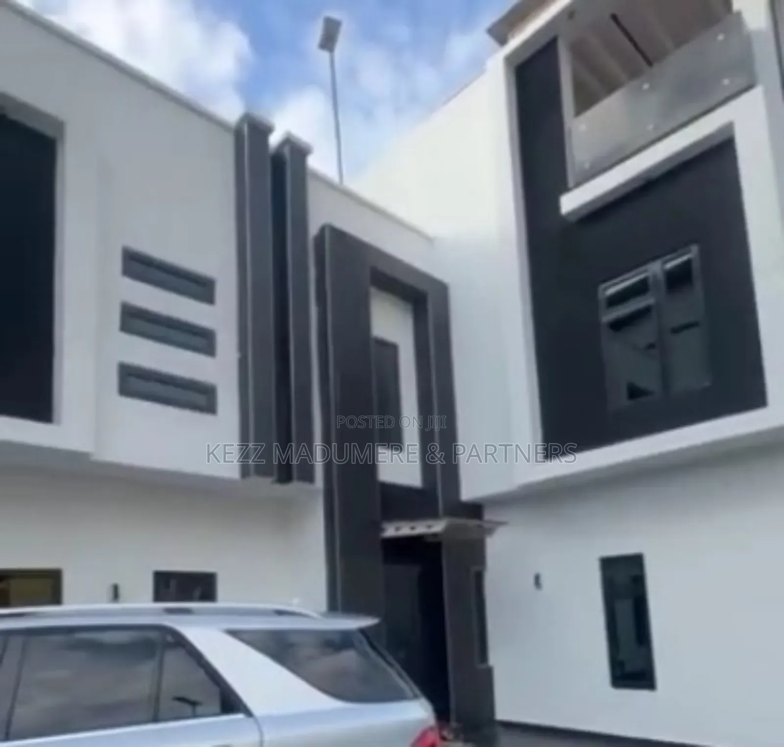 4bdrm Duplex in Dr Peter Odili , for sale