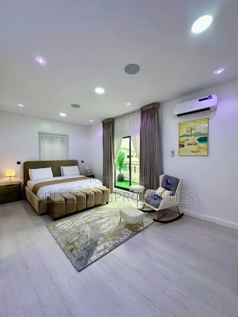 Furnished 2bdrm Penthouse in Orchid, Chevron for sale