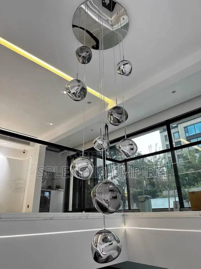 Open Parlour Staircase Chandelier