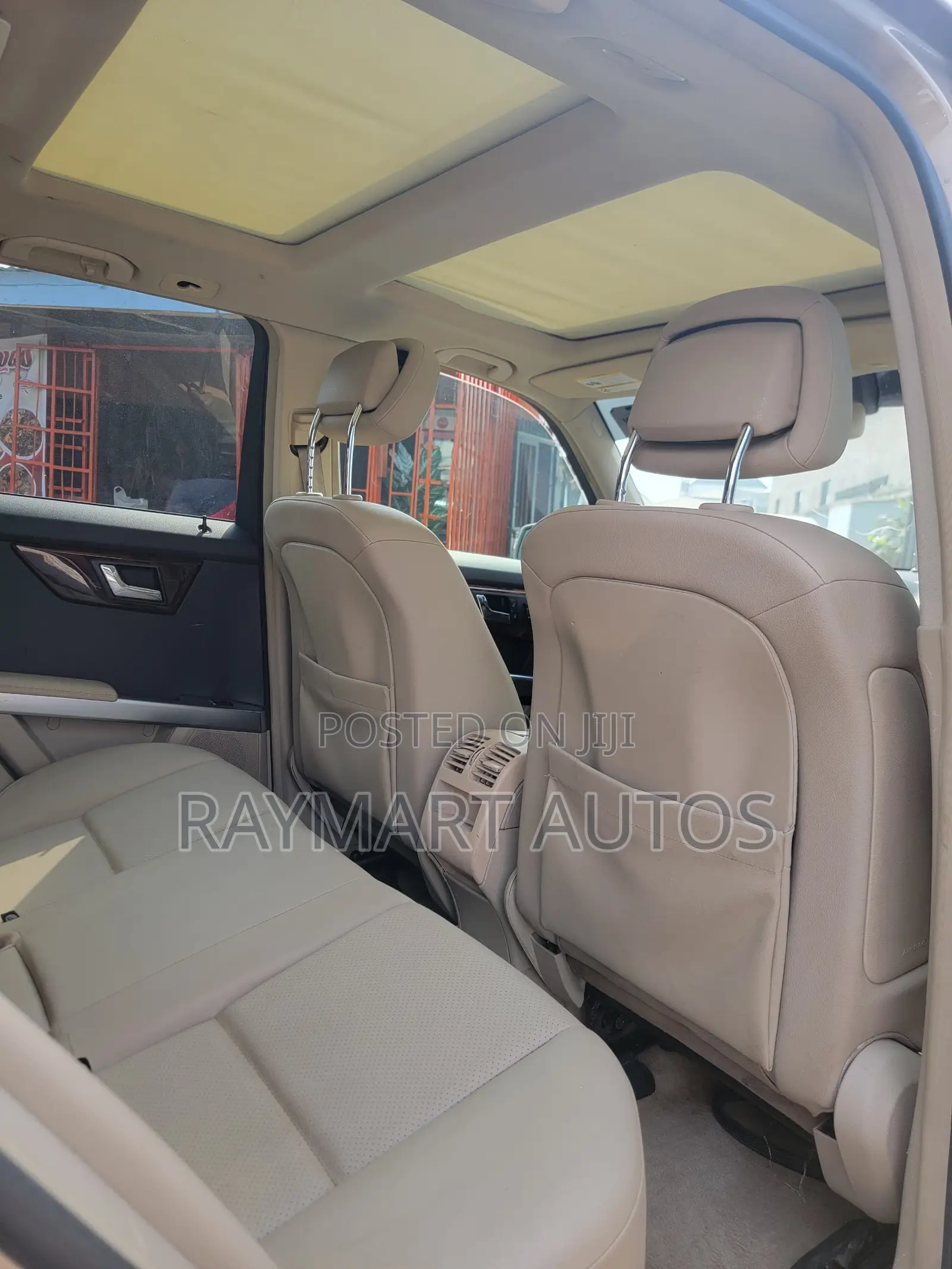 Mercedes-Benz GLK-Class 350 4MATIC 2010 Gold