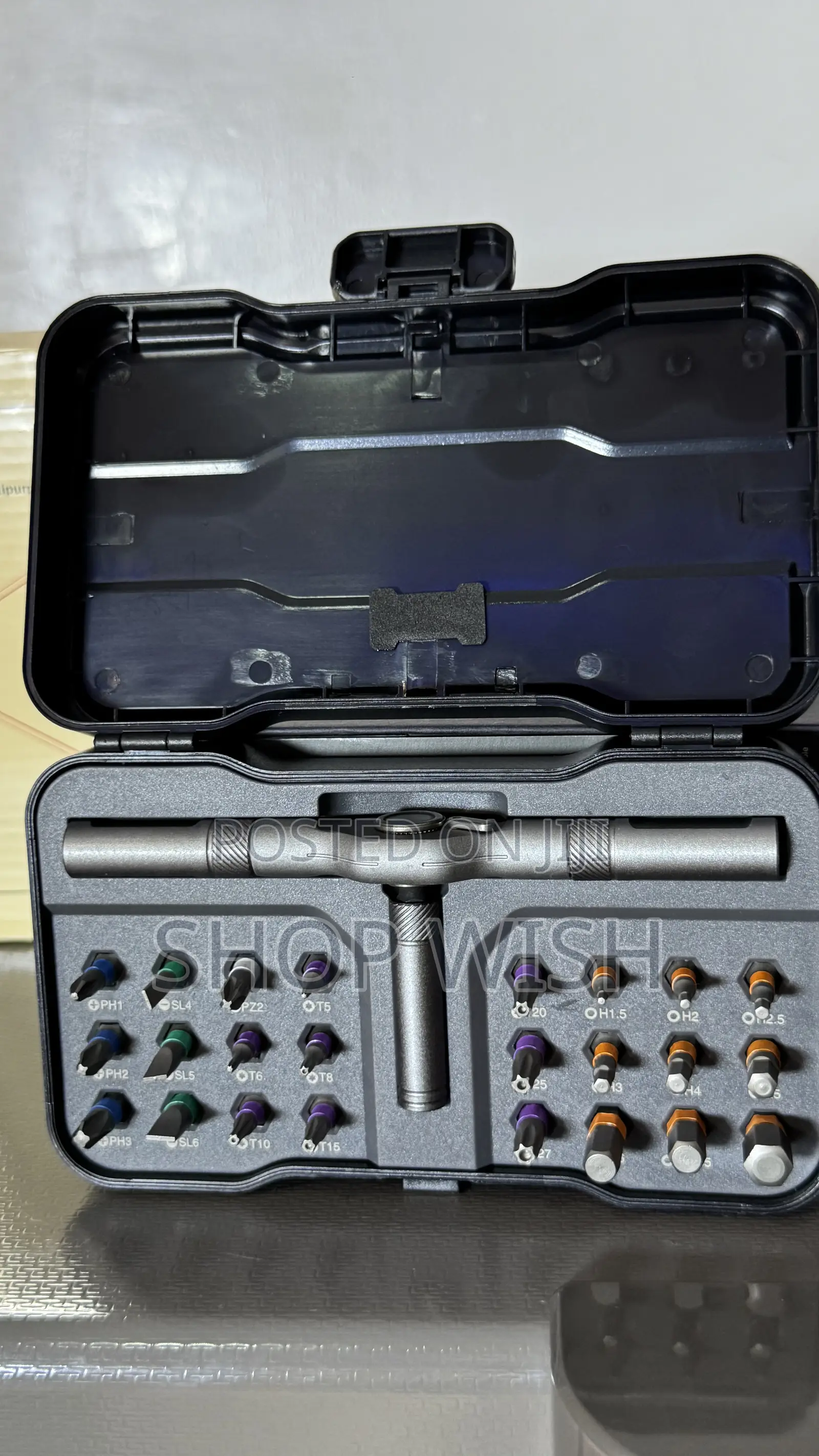 Best 12 in 1 Screwdriver Set to Buy