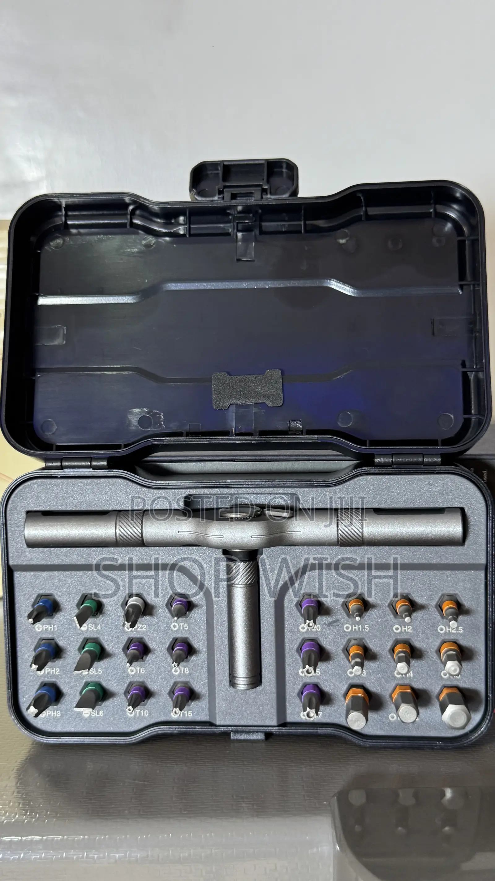 Best 12 in 1 Screwdriver Set to Buy
