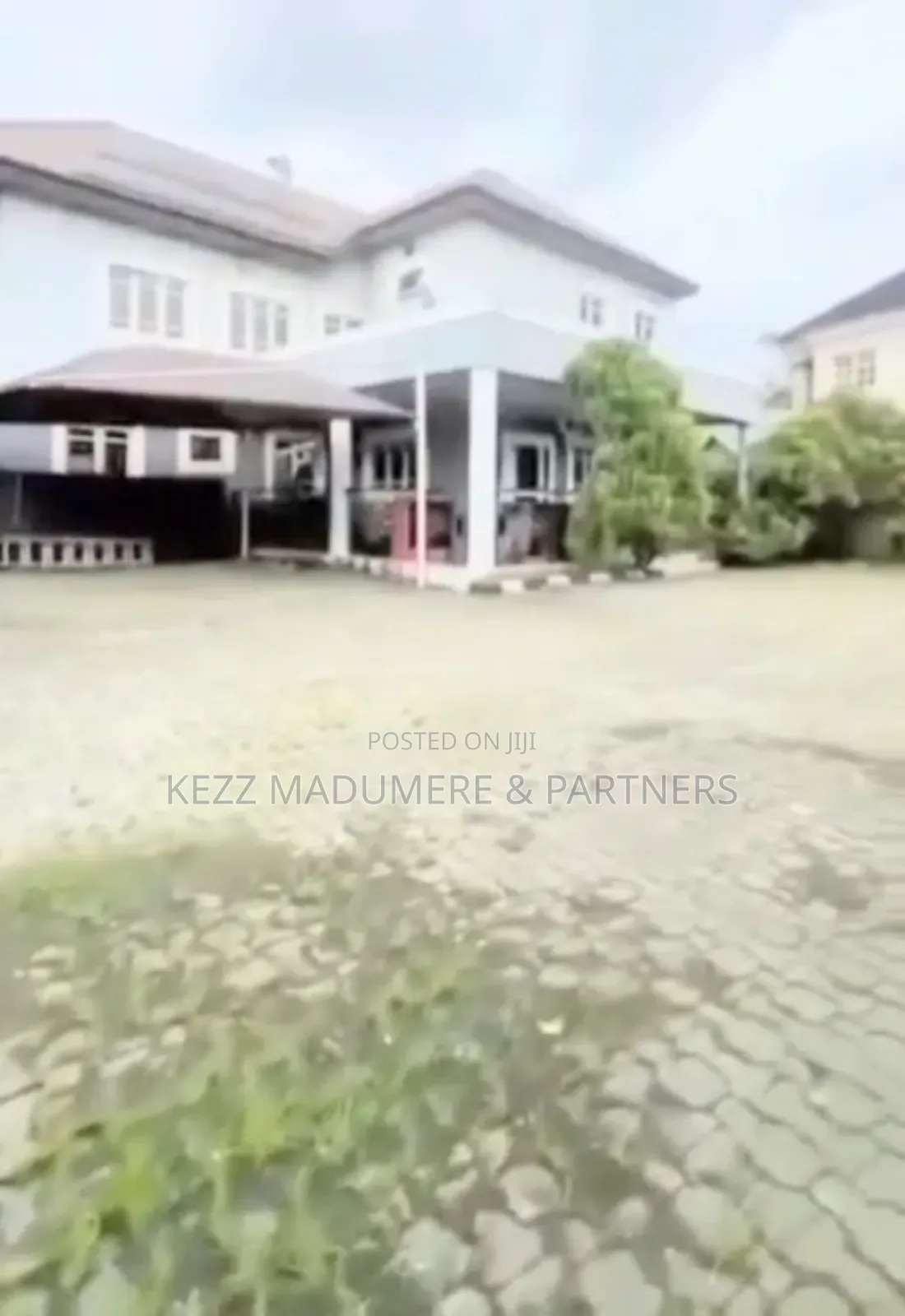 6bdrm Duplex in Gra Phase 4,/Mummy B, Port-Harcourt for sale