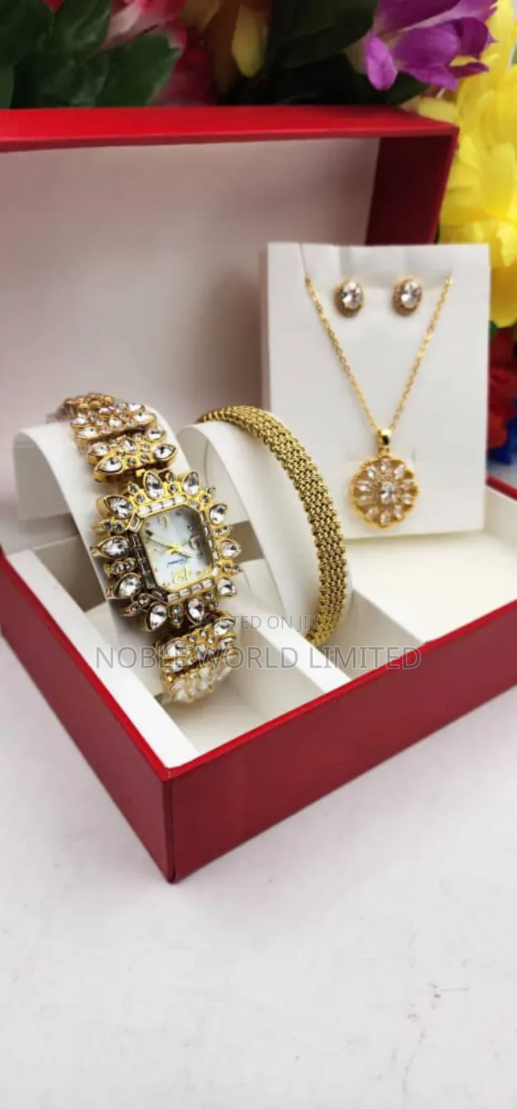 Female Gold Watch+ Jewelry Set (Valentine Gift Idea)