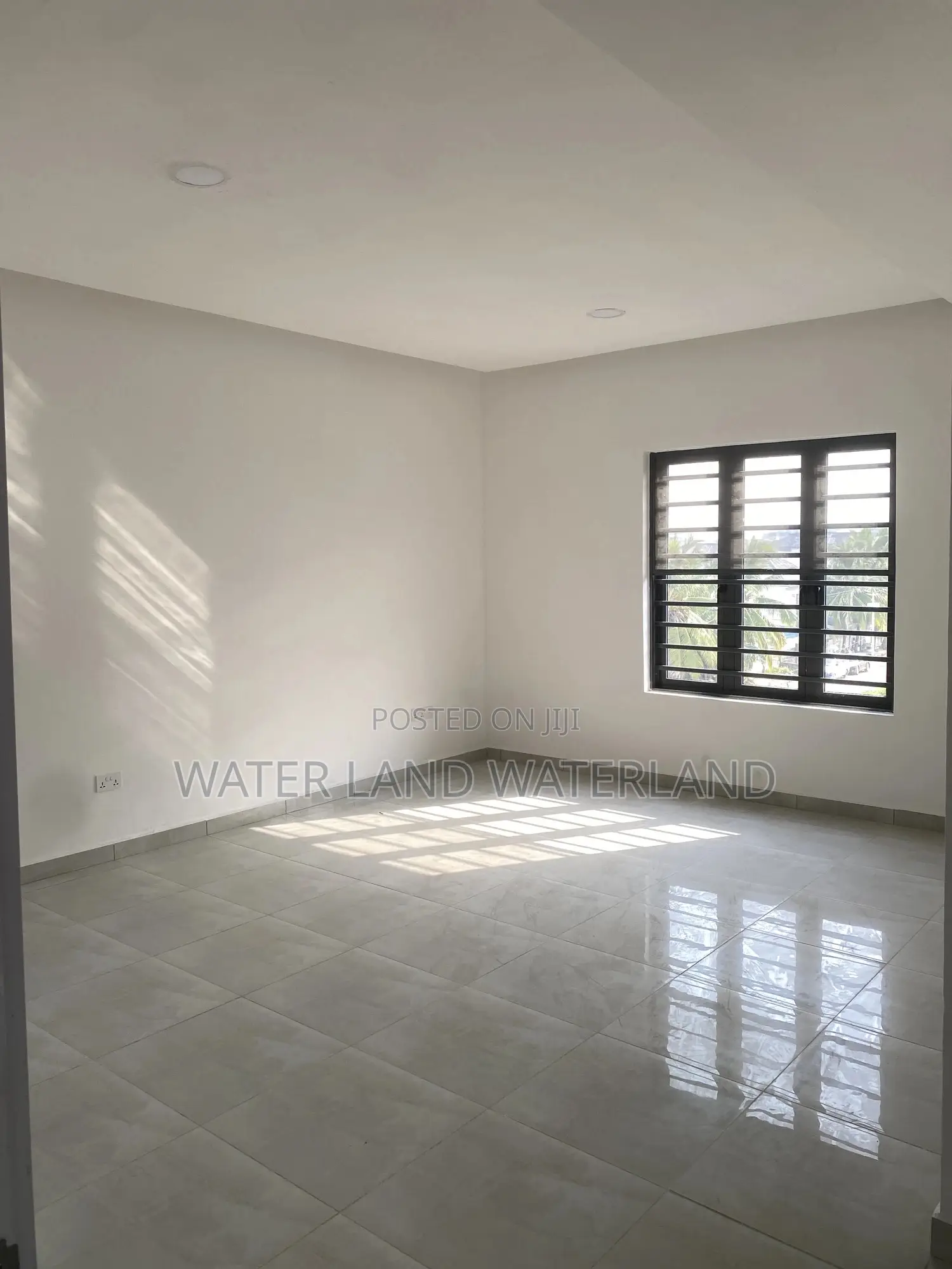 4bdrm Maisonette in Victoria Island Extension for sale