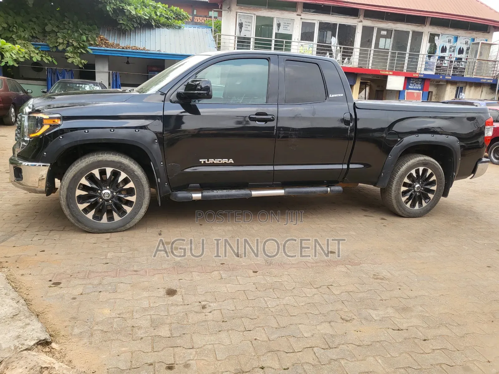 Toyota Tundra 2015 Black