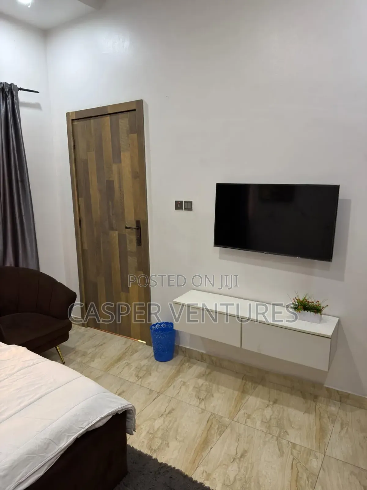 Sparking Cozy Monthly Apartment