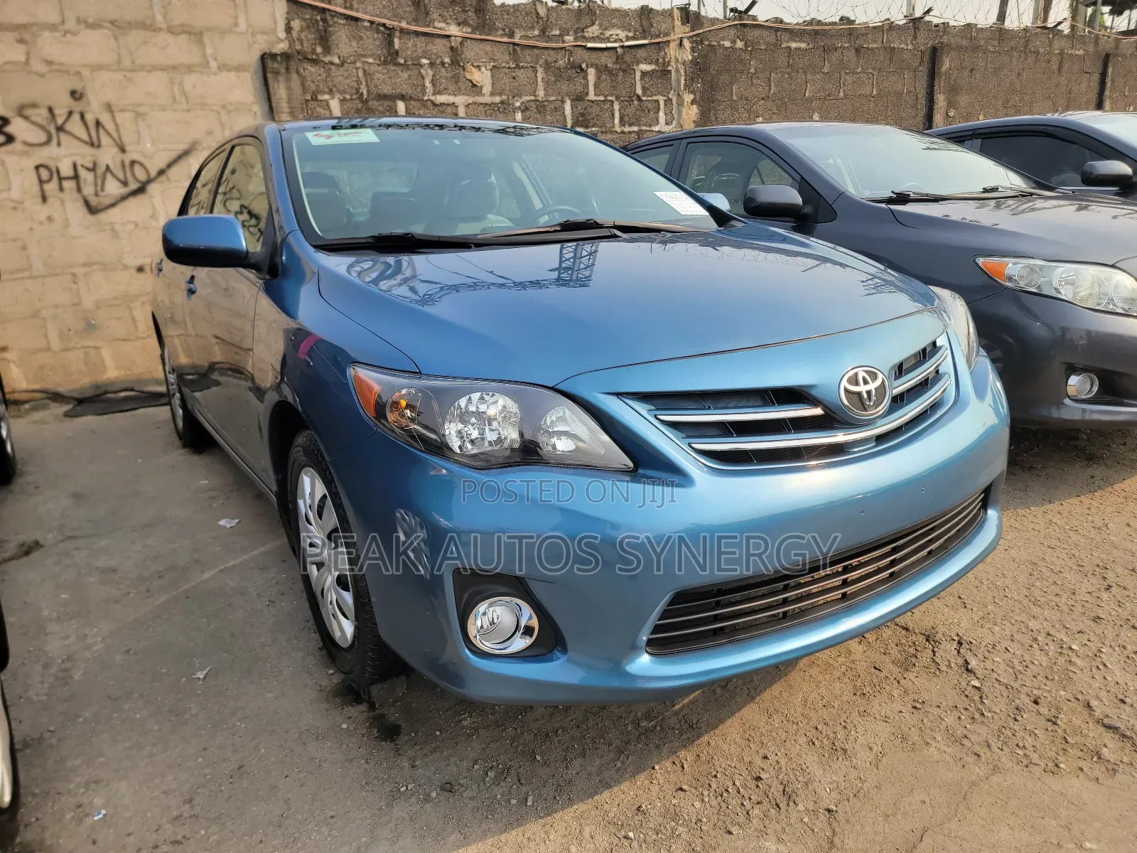 Toyota Corolla LE Special Edition 4dr Sedan (1.8L 4cyl 4A) 2013 Blue