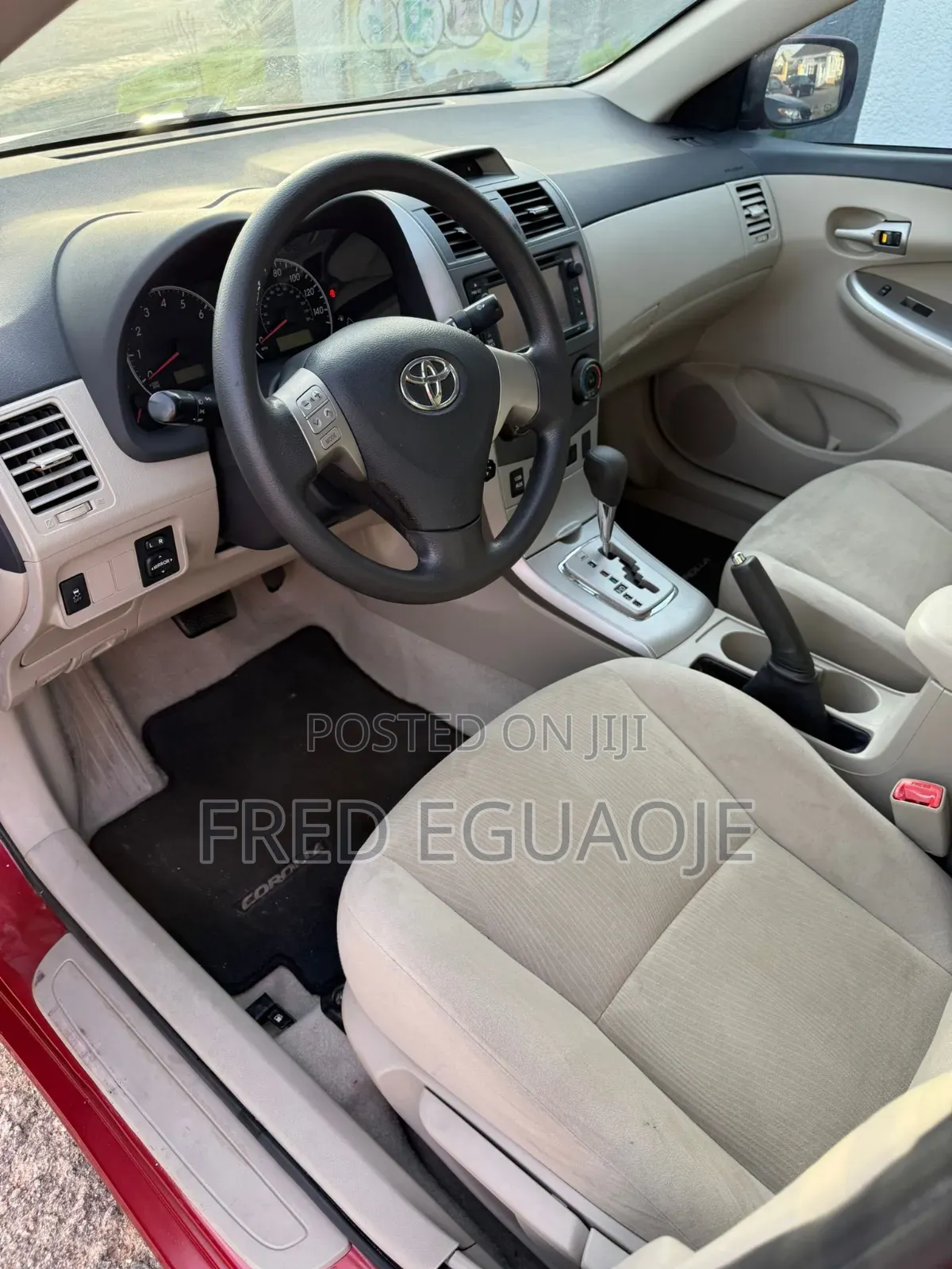 Toyota Corolla LE 4dr Sedan (1.8L 4cyl 4A) 2013 Red