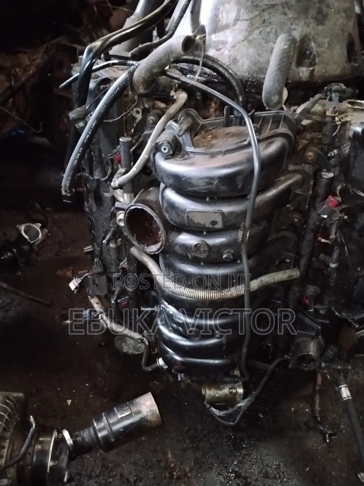 Engine and Gearbox Dodge Magnum 5.7
