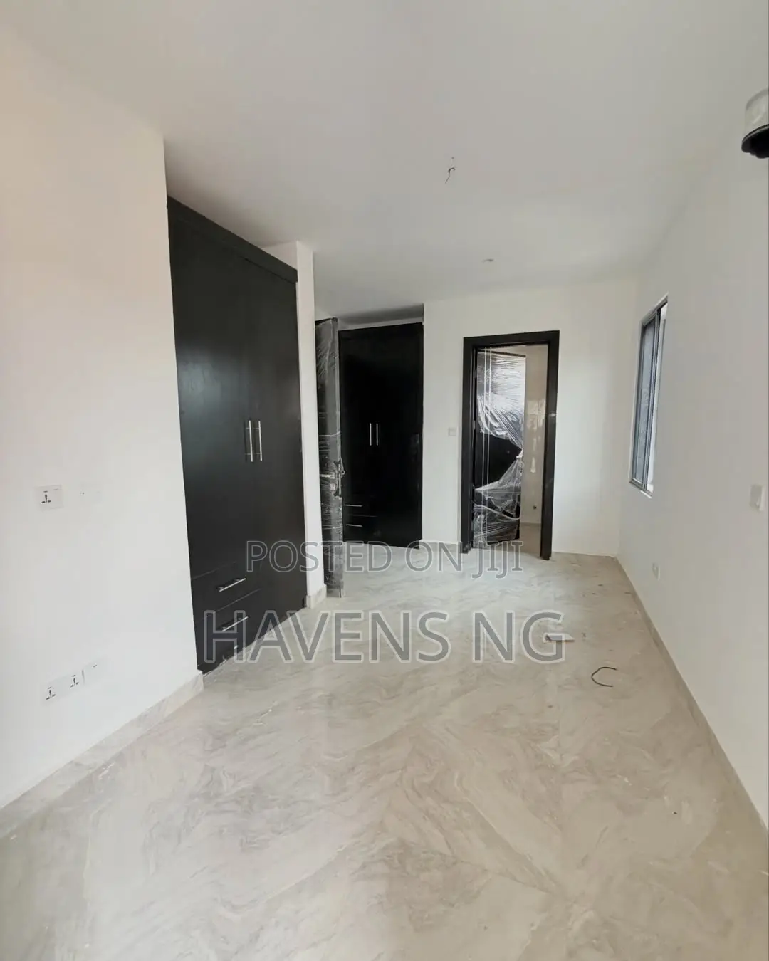 4bdrm Duplex in Adeniyi Jones for sale