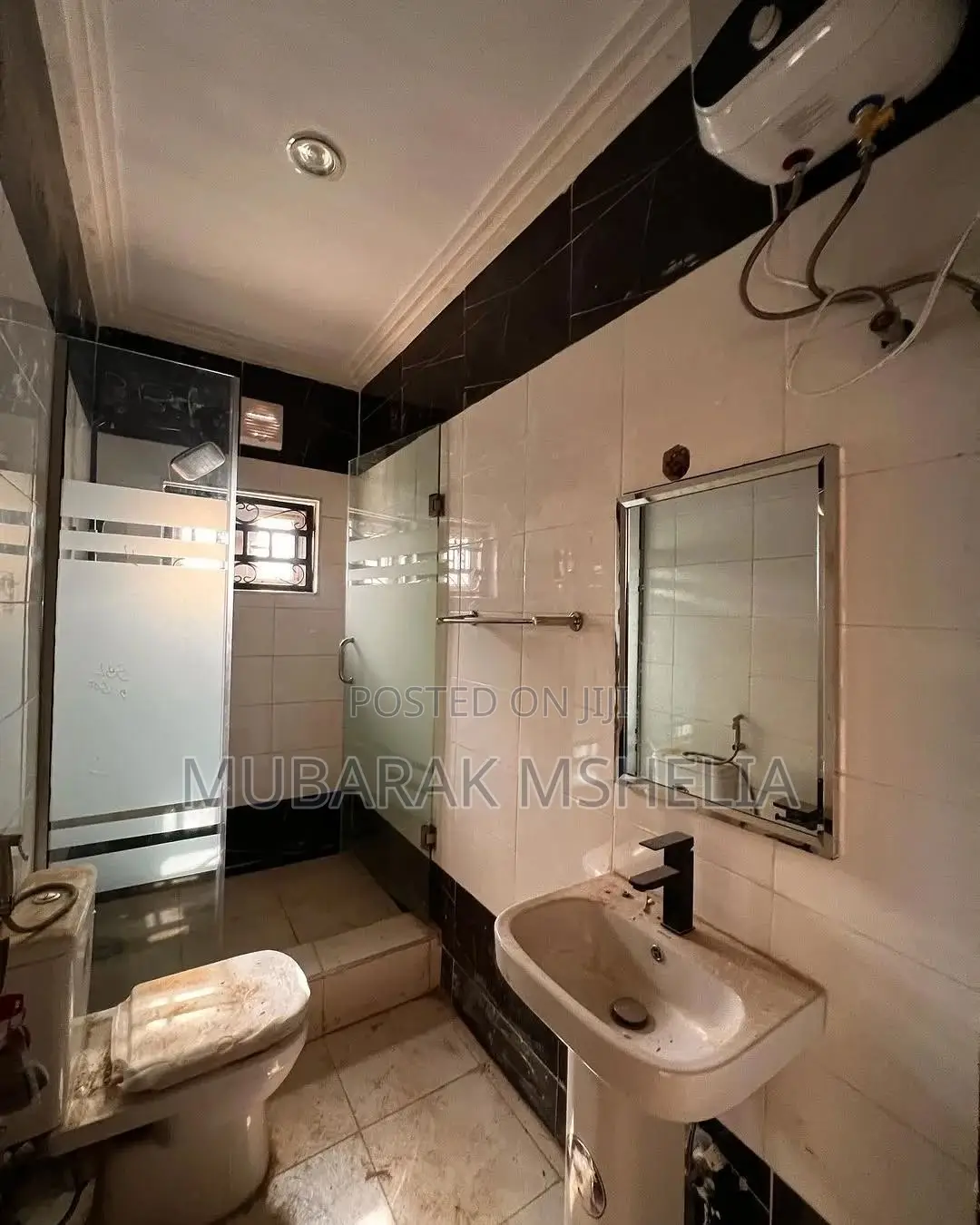 4bdrm Duplex in Durumi for sale