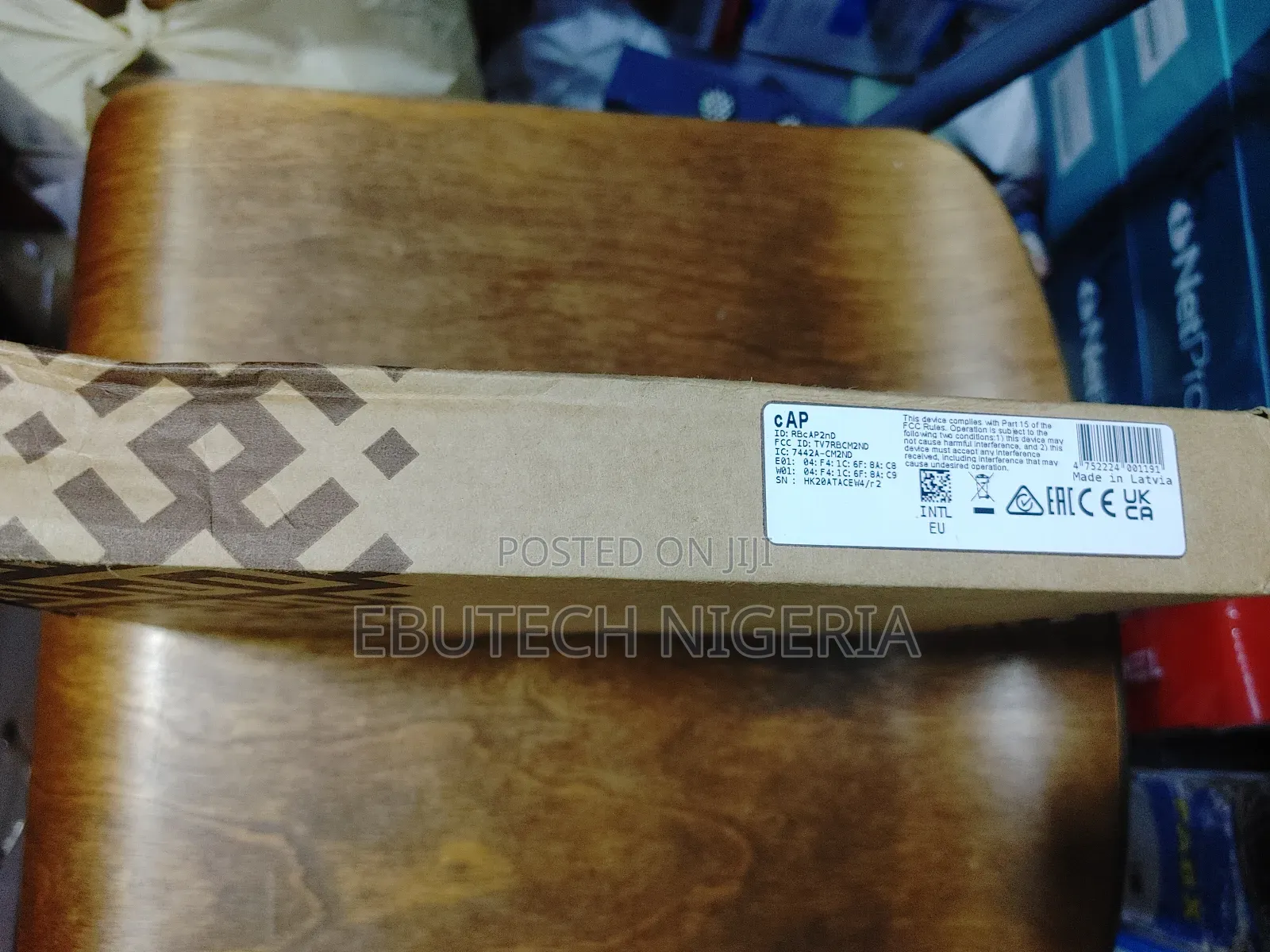 Mikrotik Rbcap-2n Indoor Ceiling Ap, 2.4ghz, 300mhz Cpu, 32mb Ram.