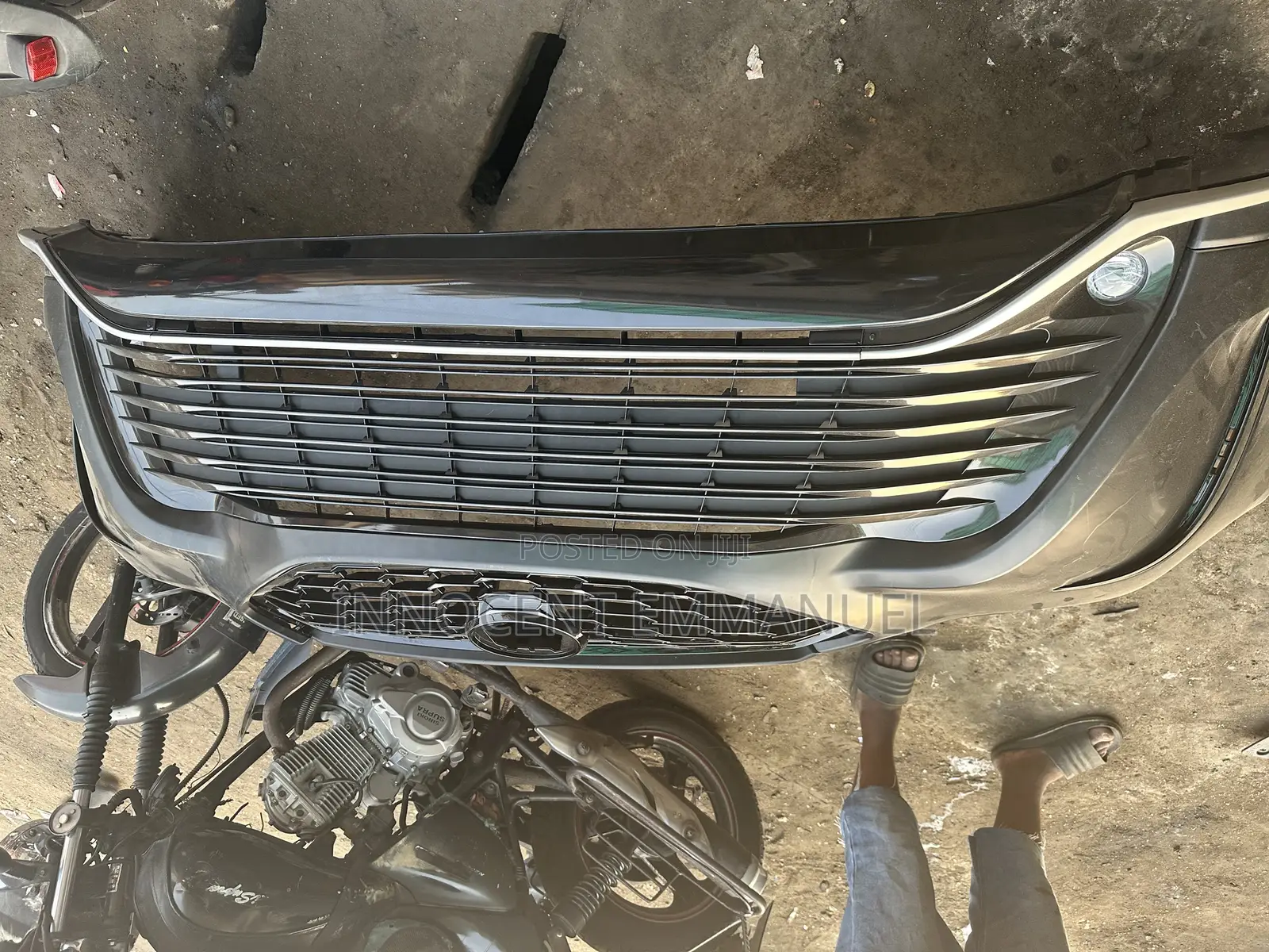 Complete Front Bumper Toyota Highlander Se 2021 Model