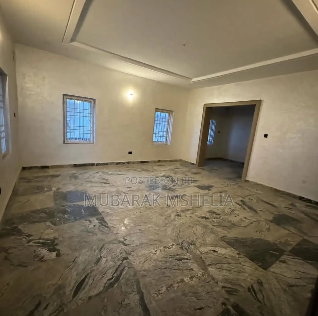 5bdrm Duplex in Guzape District for sale