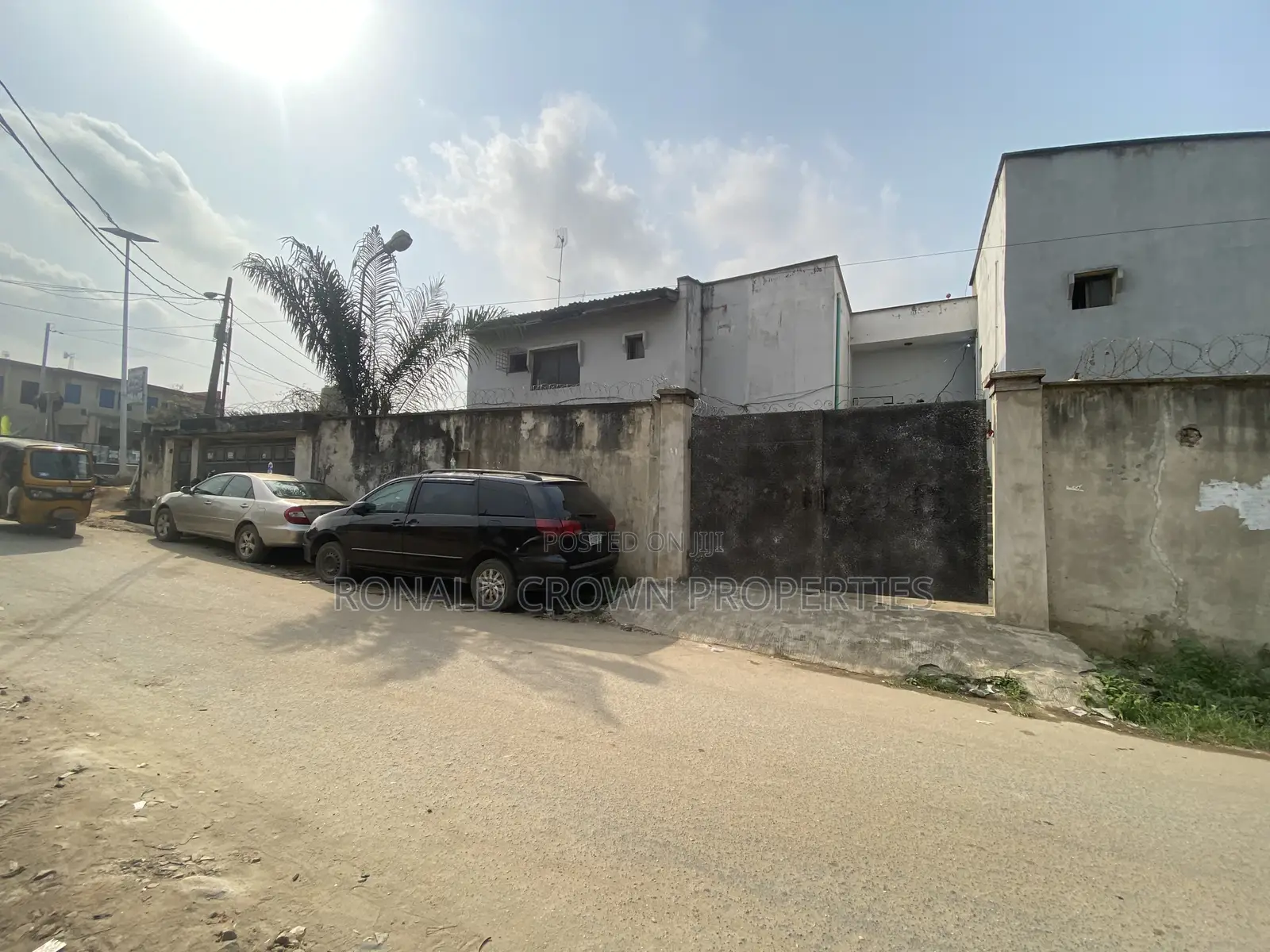 Lovely Commercial 4 Bedroom Detached House With 2 Bed at Okota Rd