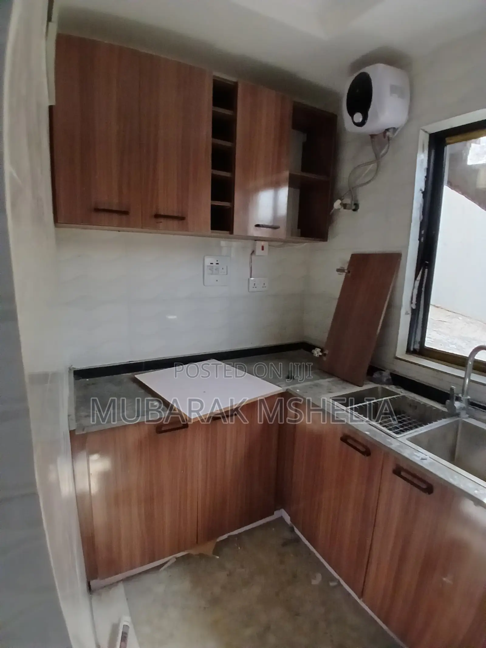 1bdrm Block of Flats in Mabushi for sale